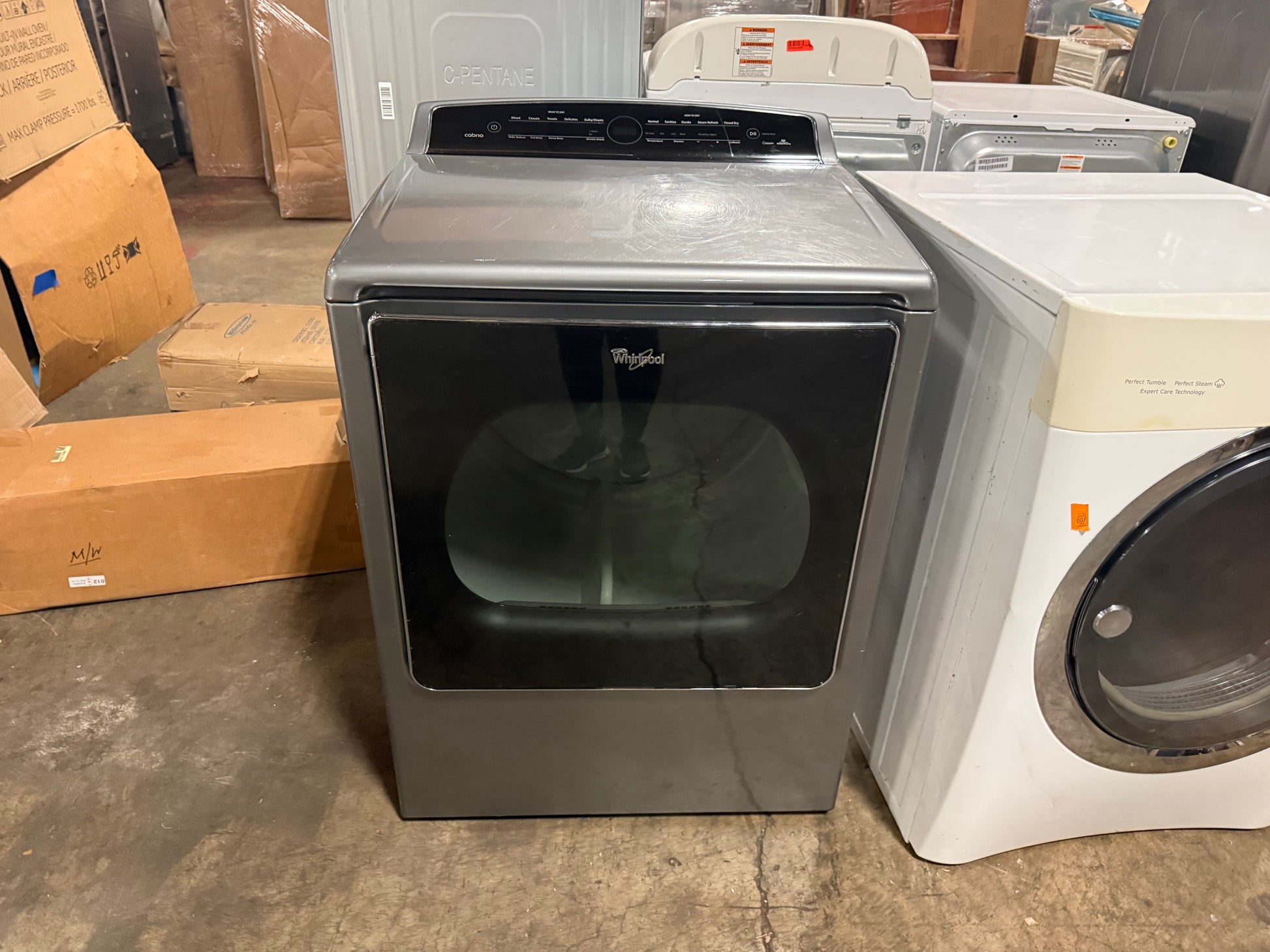 Whirlpool 29 inch 8.8 cu ft Cabrio gas dryer with steam WGD8500DC