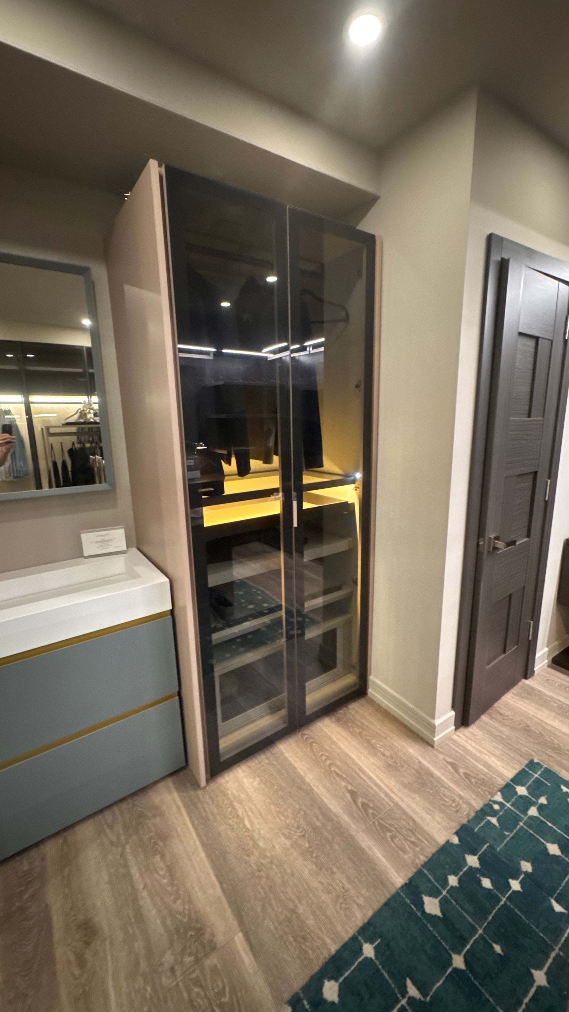 Birex 30" Modern Matte Lacquered Vanity with White Integrated Sink Top and Glass Wardrobe