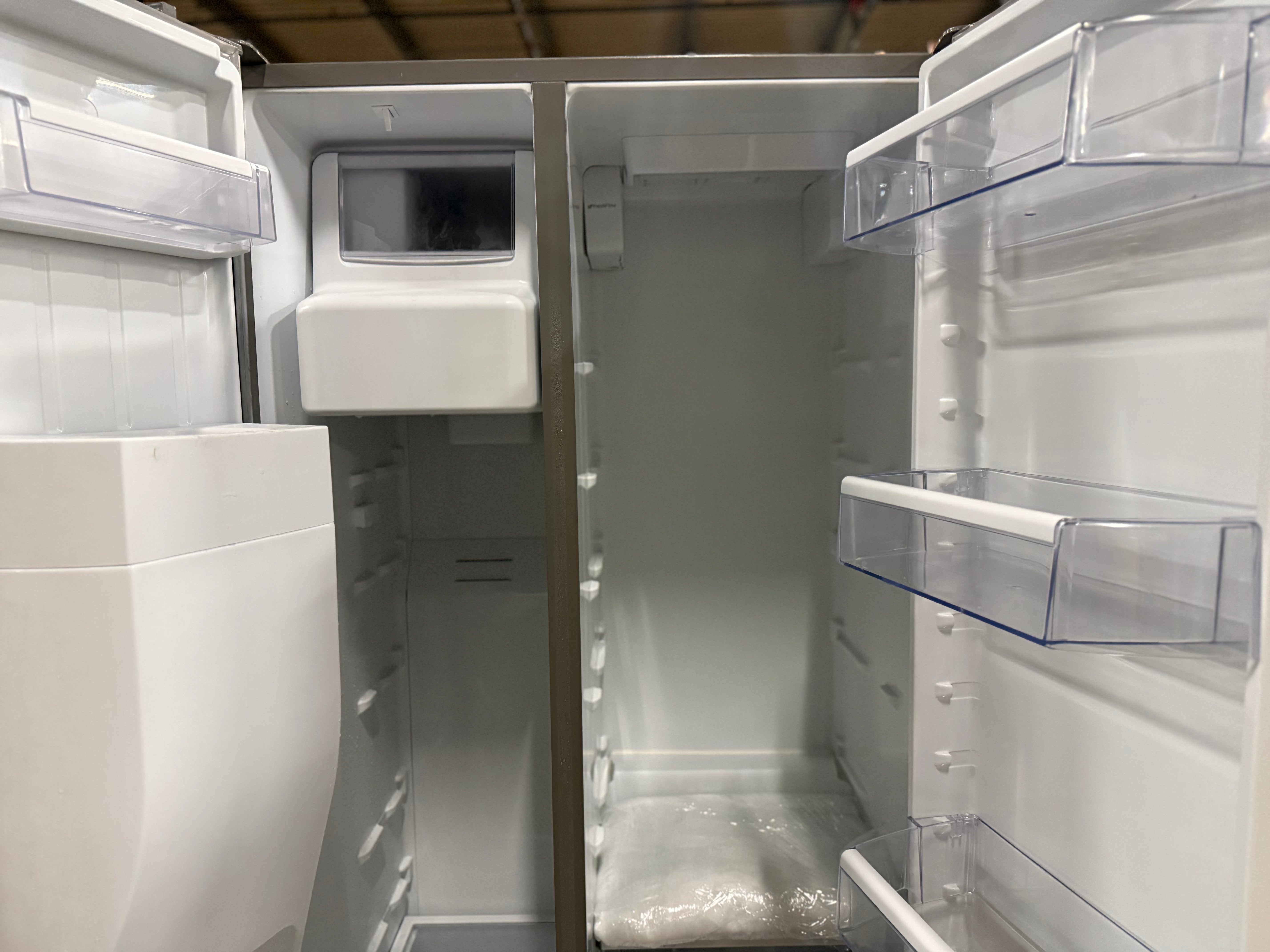 Whirlpool ISC21CNEDS00 33" Stainless Steel Side by Side Refrigerator
