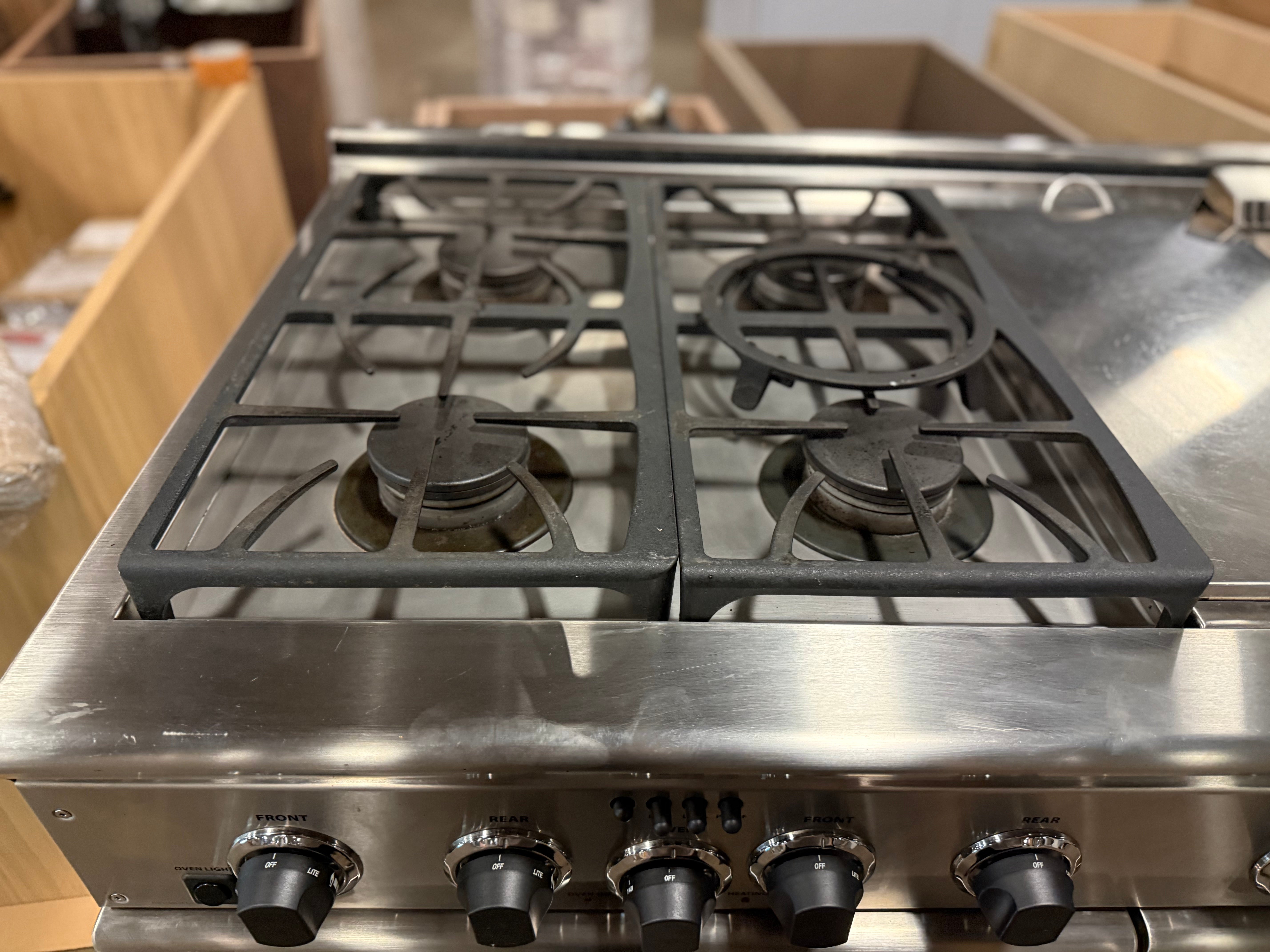 DCS RDS-484GGSS 48" Stainless Steel Pro-Style Dual Fuel Range