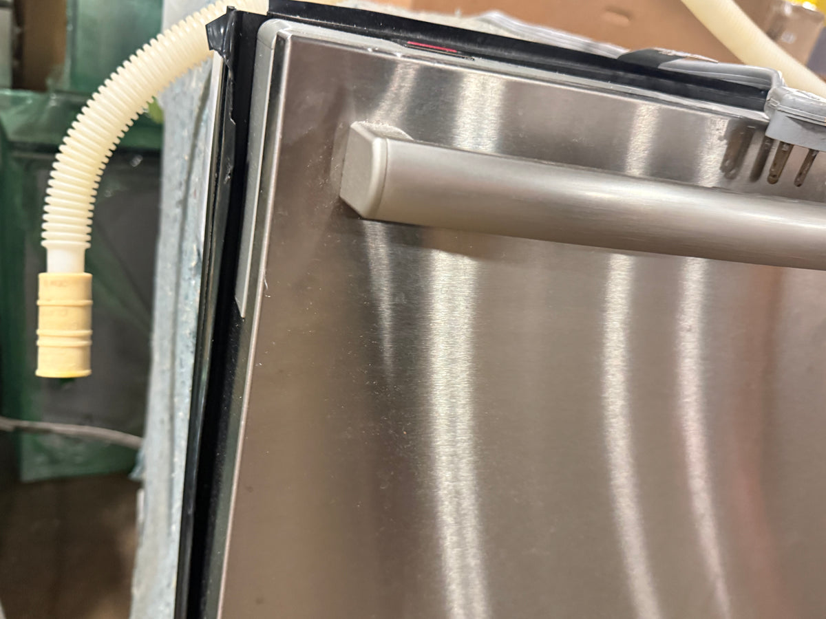Bosch SHX45M05UC 24" Stainless Steel Dishwasher