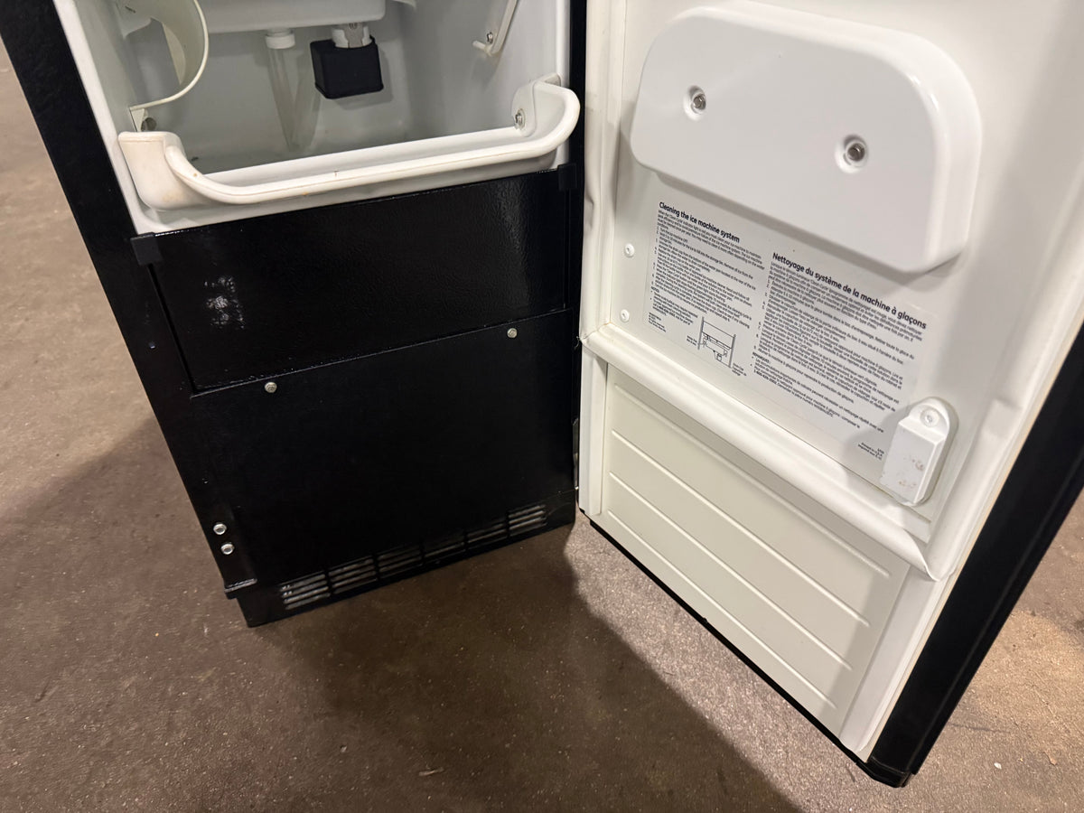 Monogram ZDIS150WSS 15" Stainless Steel Ice Maker