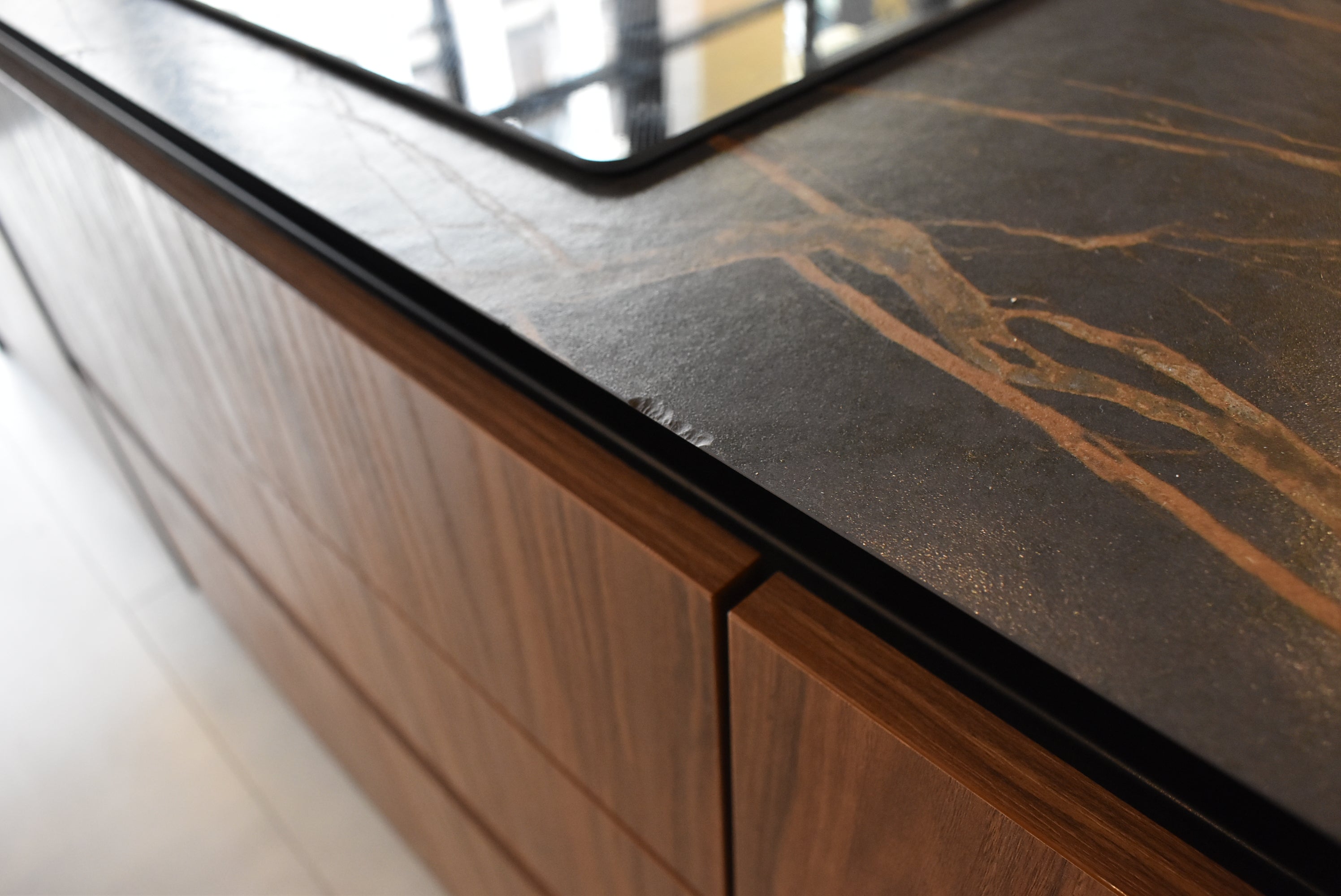 Azzurri Casa Dubai Style Modern Kitchen with Dekton Countertops and Monogram Appliances