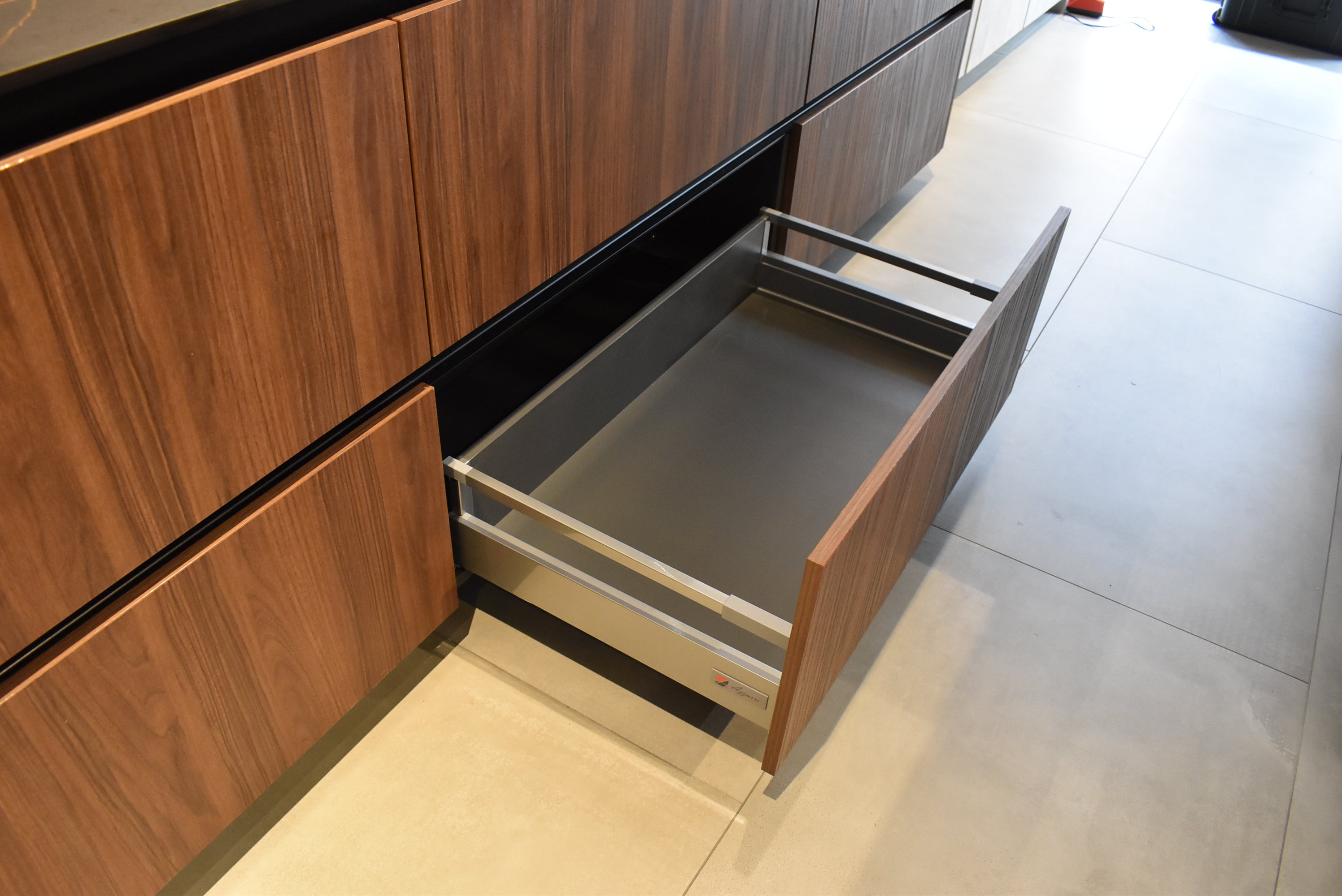 Azzurri Casa Dubai Style Modern Kitchen with Dekton Countertops and Monogram Appliances