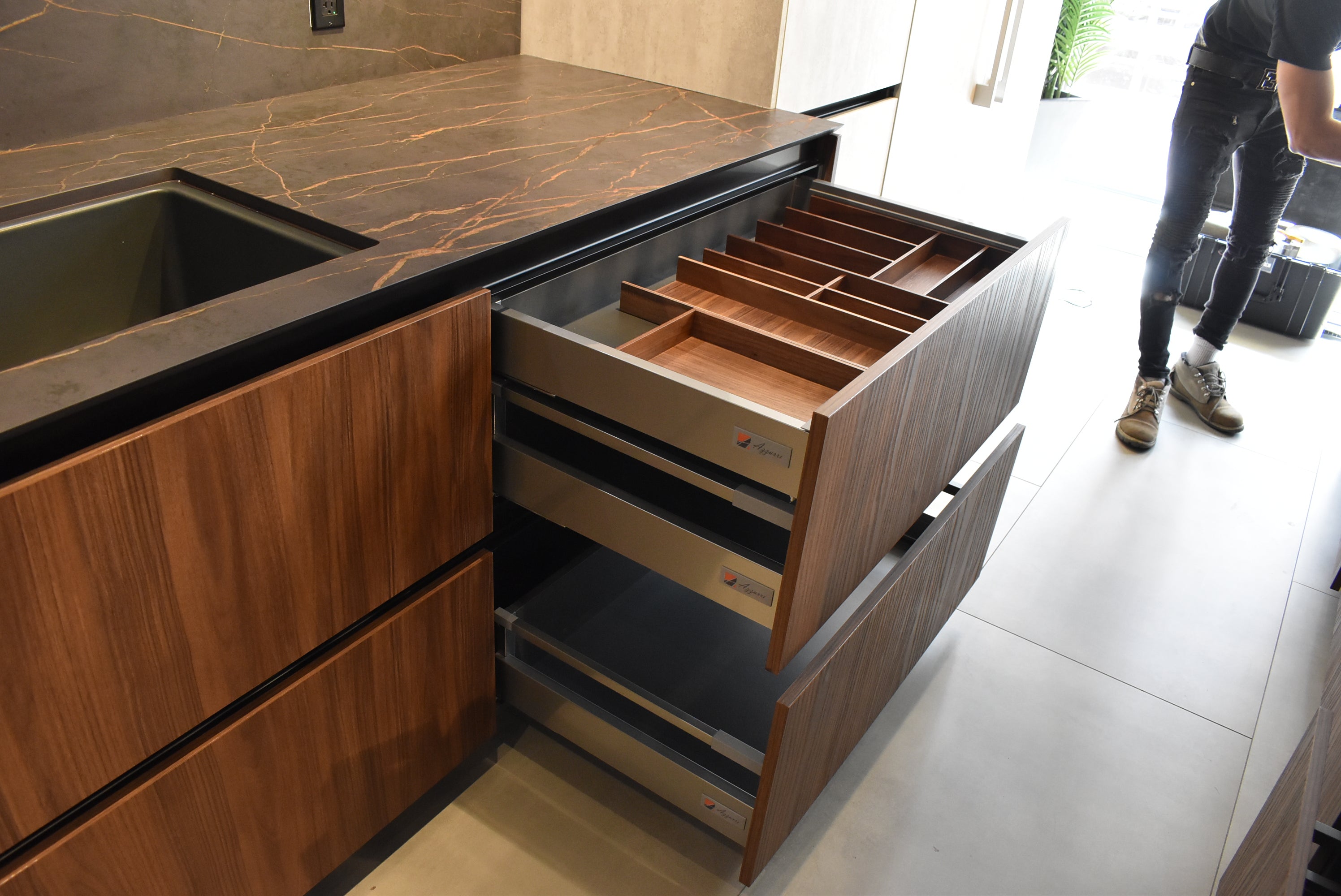 Azzurri Casa Dubai Style Modern Kitchen with Dekton Countertops and Monogram Appliances