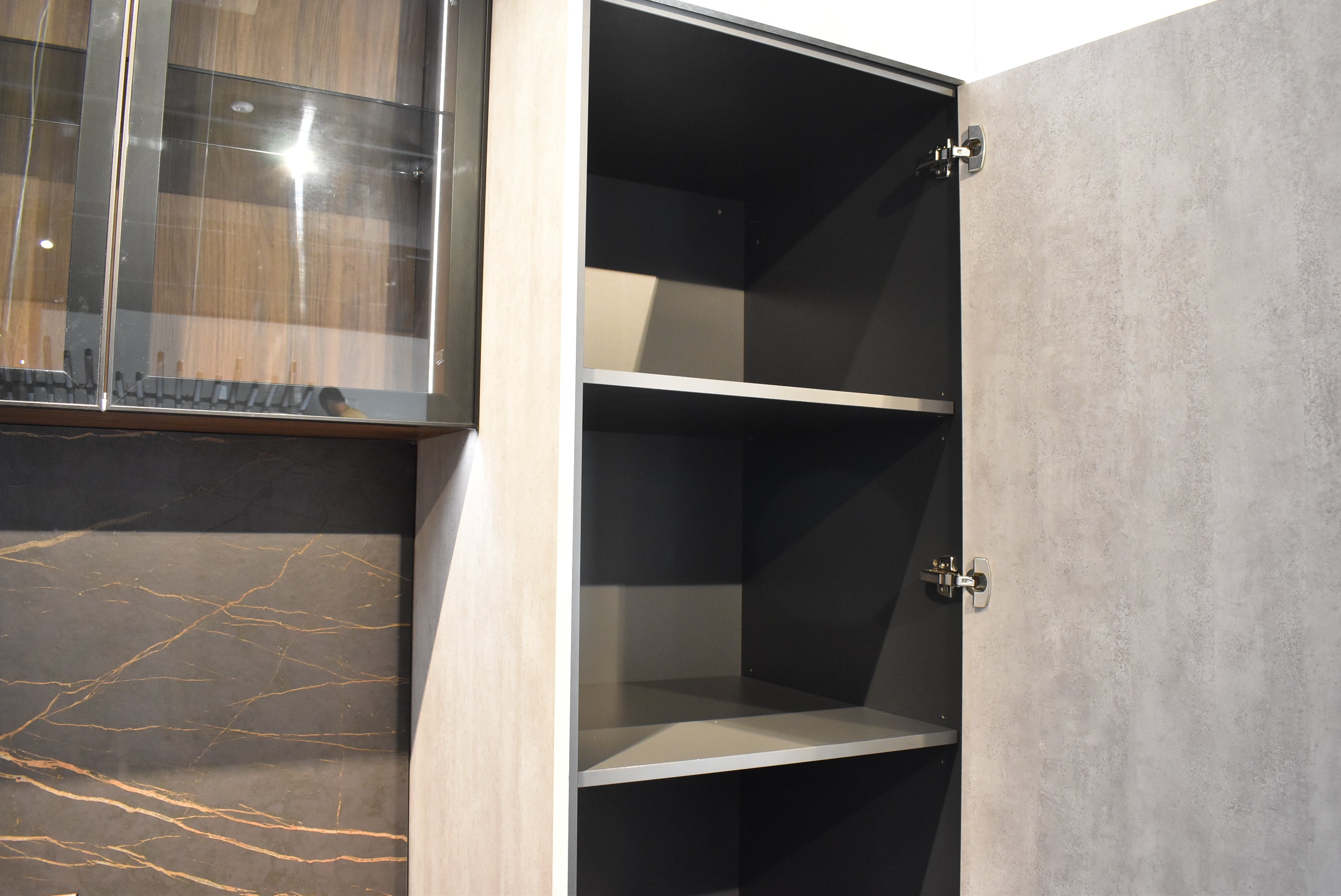 Azzurri Casa Dubai Style Modern Kitchen with Dekton Countertops and Monogram Appliances