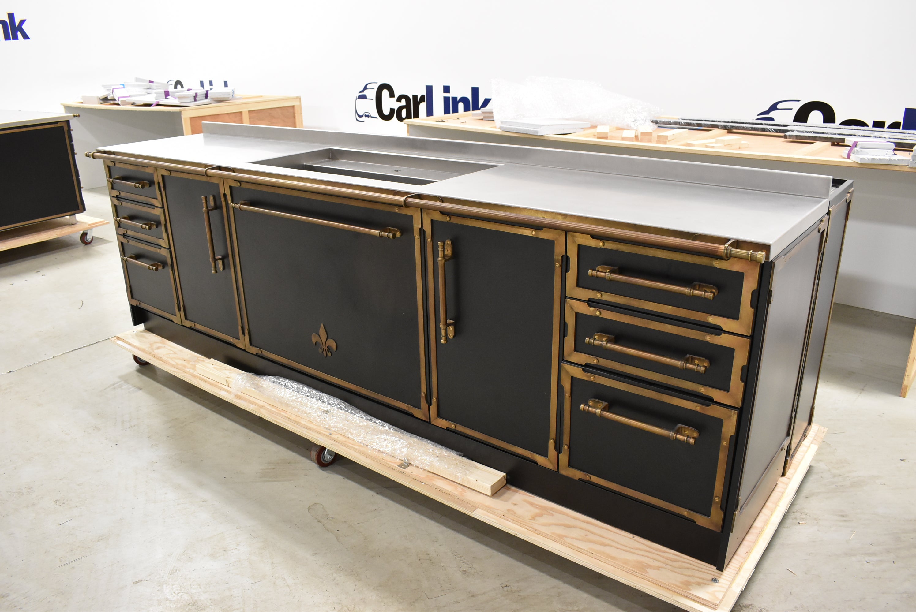 L'Atelier Paris Haute Design Le Classique Noir Matte Kitchen Cabinets with Cook Island