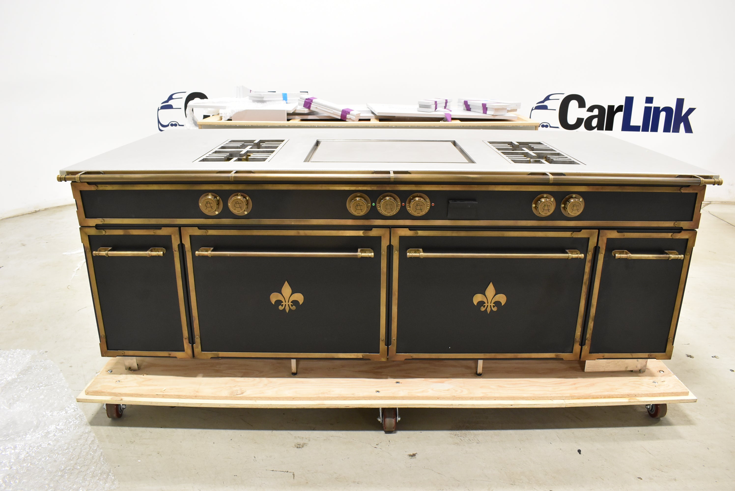L'Atelier Paris Haute Design Le Classique Noir Matte Kitchen Cabinets with Cook Island