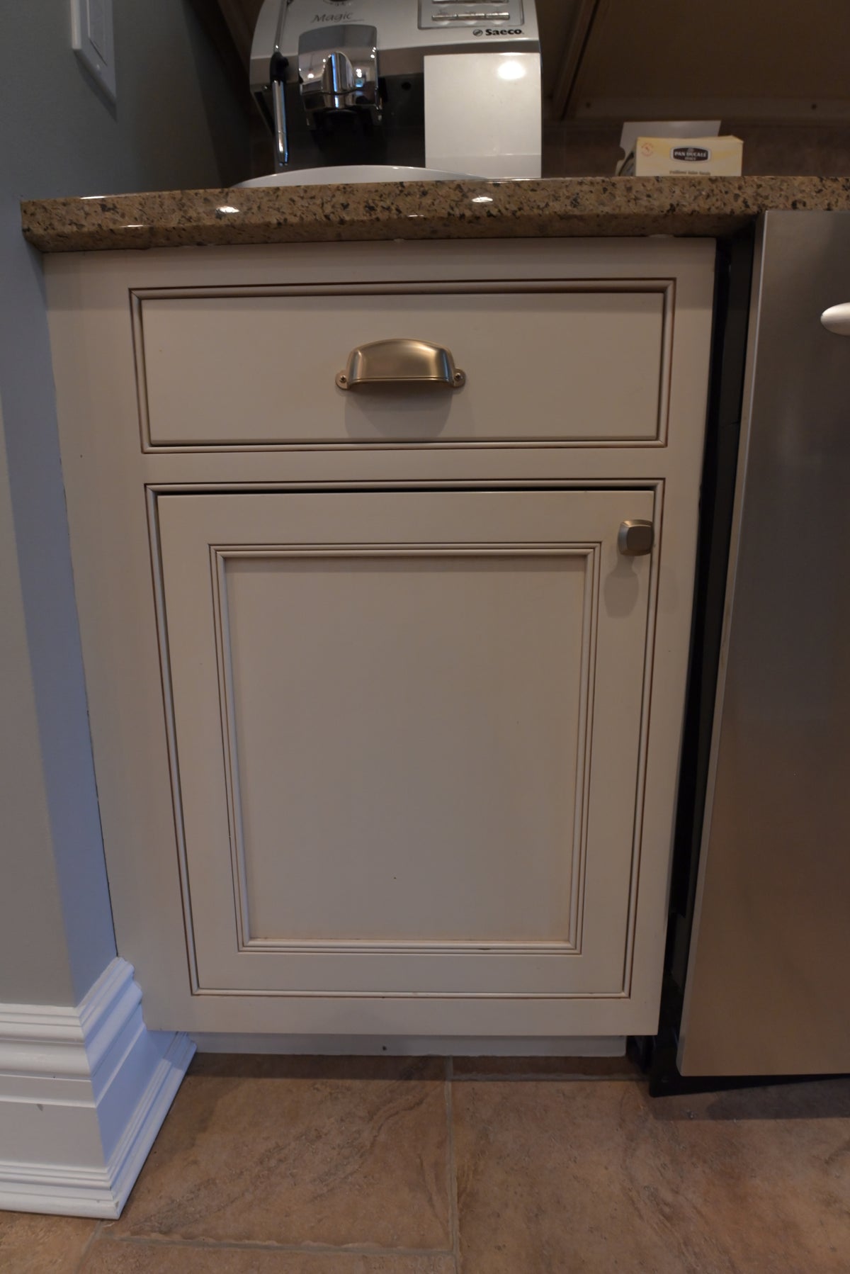 Omega Transitional Linen White Kitchen with Black Island