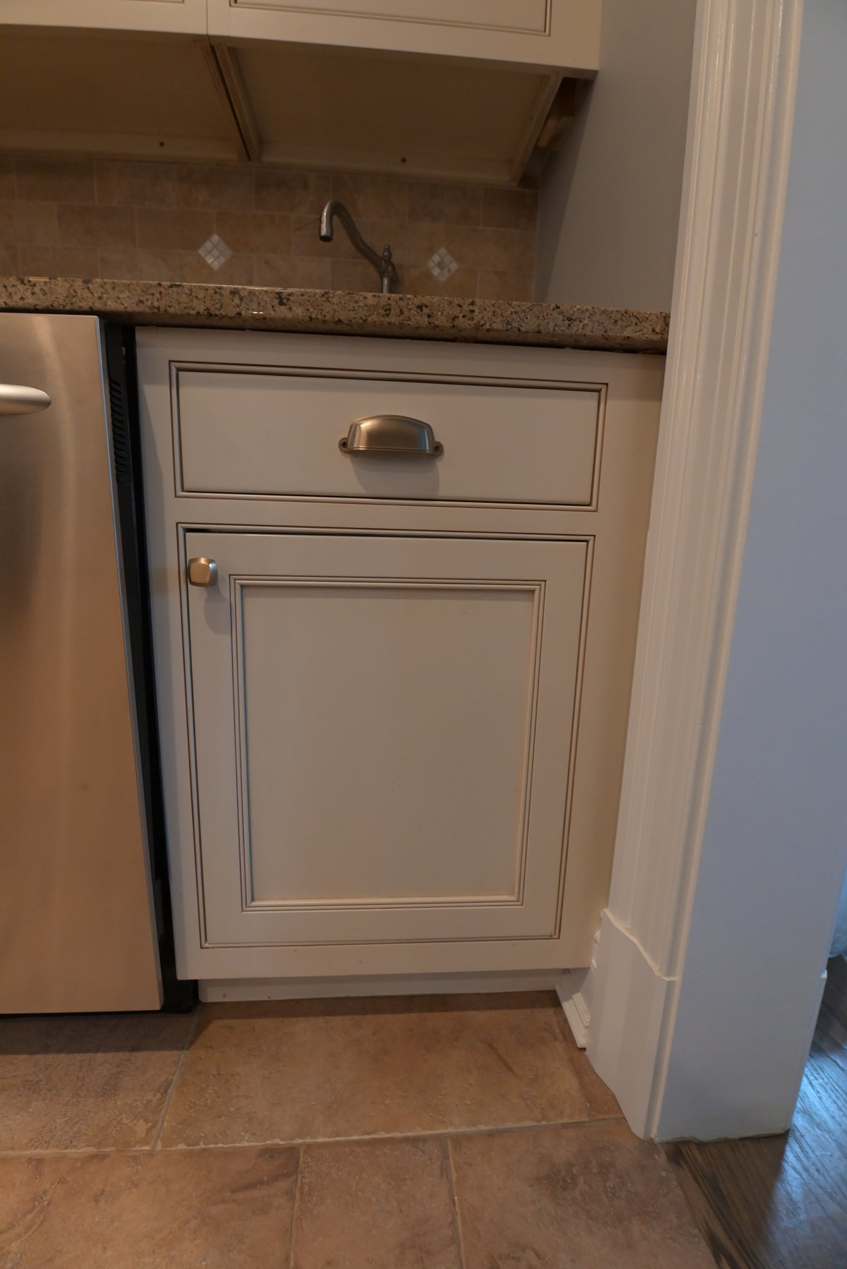 Omega Transitional Linen White Kitchen with Black Island