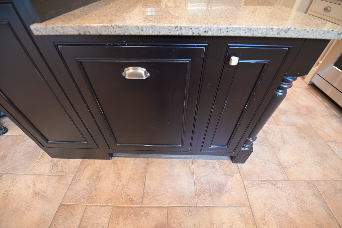 Omega Transitional Linen White Kitchen with Black Island