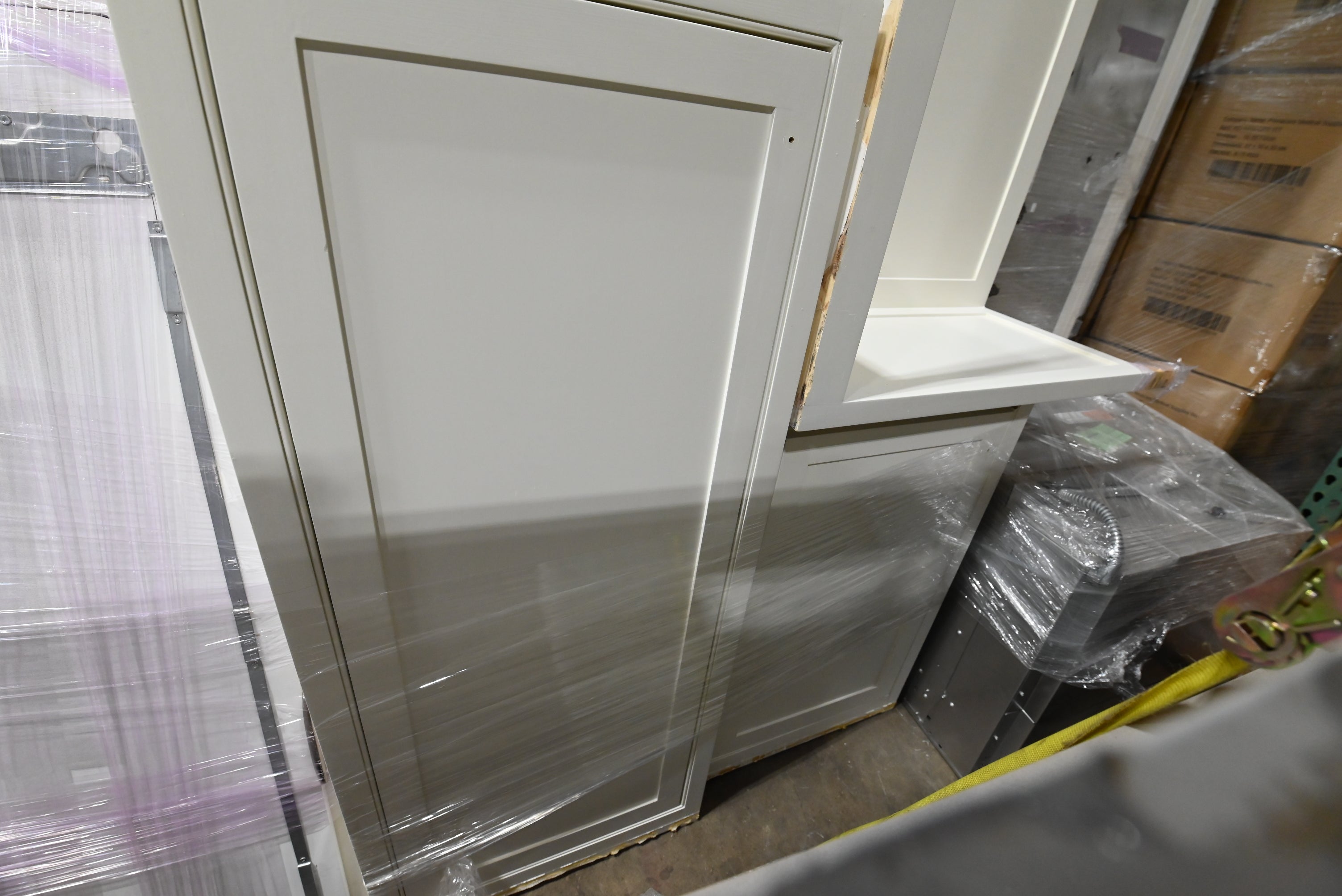 Custom Traditional White Partial Kitchen Cabinets