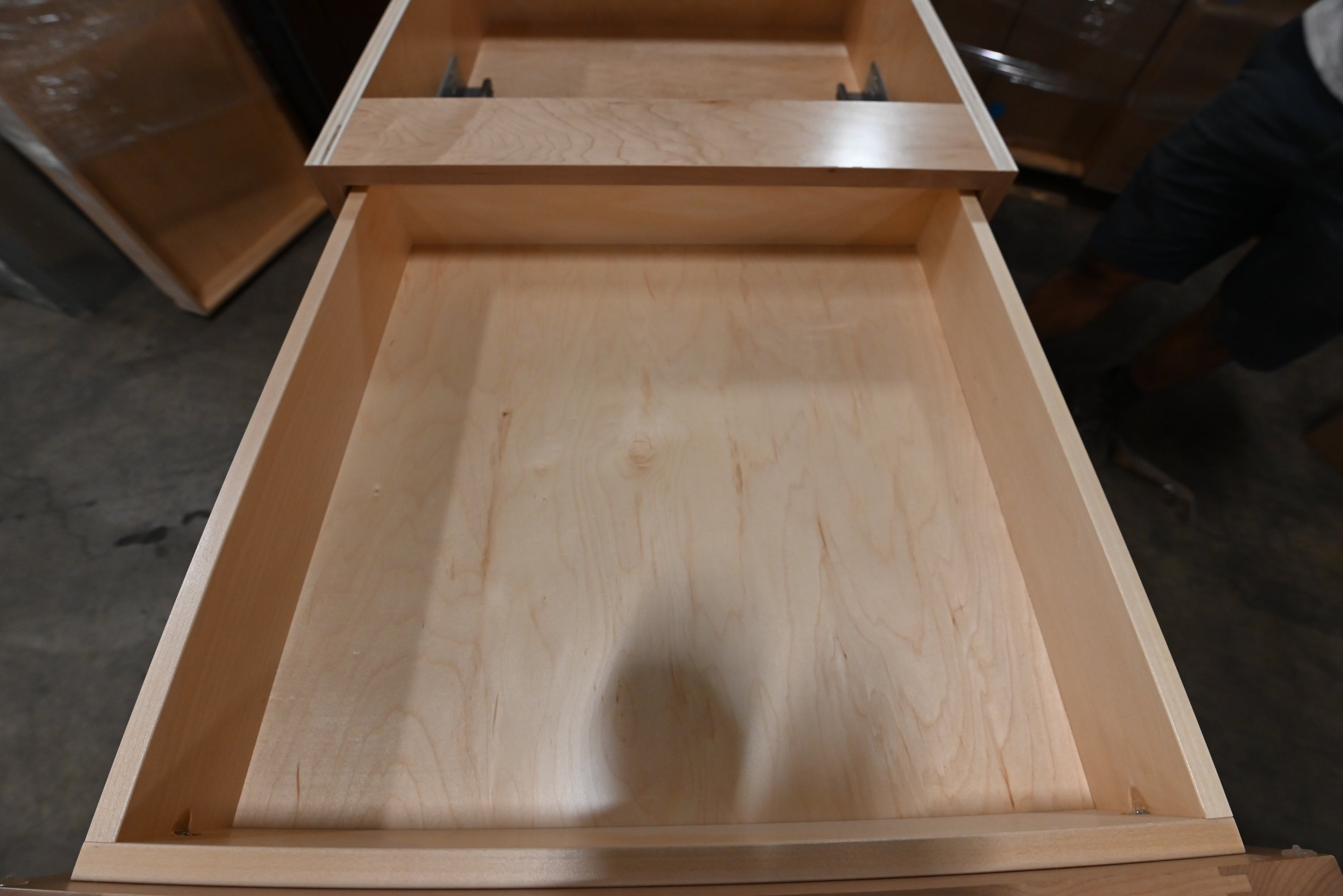 Crystal Cabinets Works Traditional Premium Alder Natural Wooden Kitchen Cabinets
