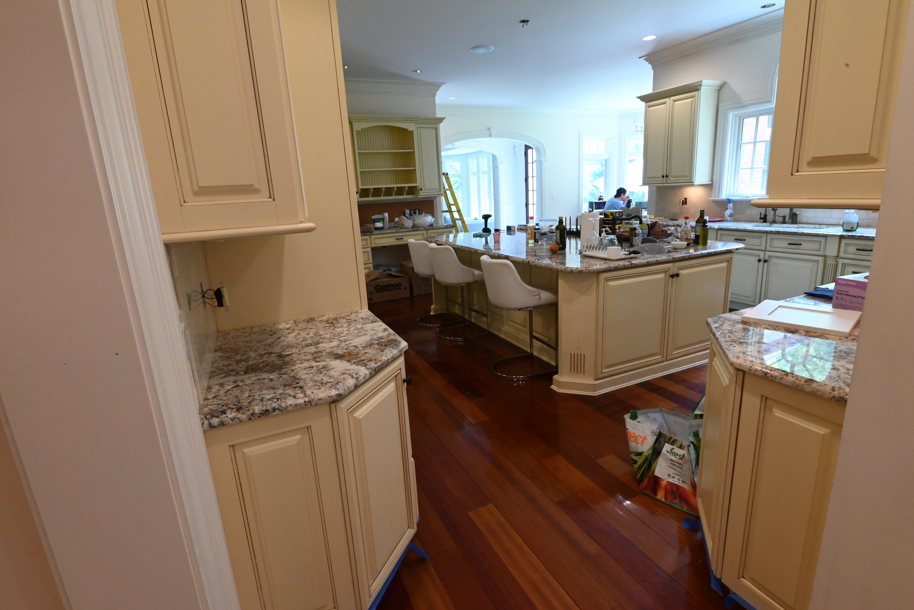 “The Ashbourne” Traditional Muted Cream Kitchen with Island & Desk Area