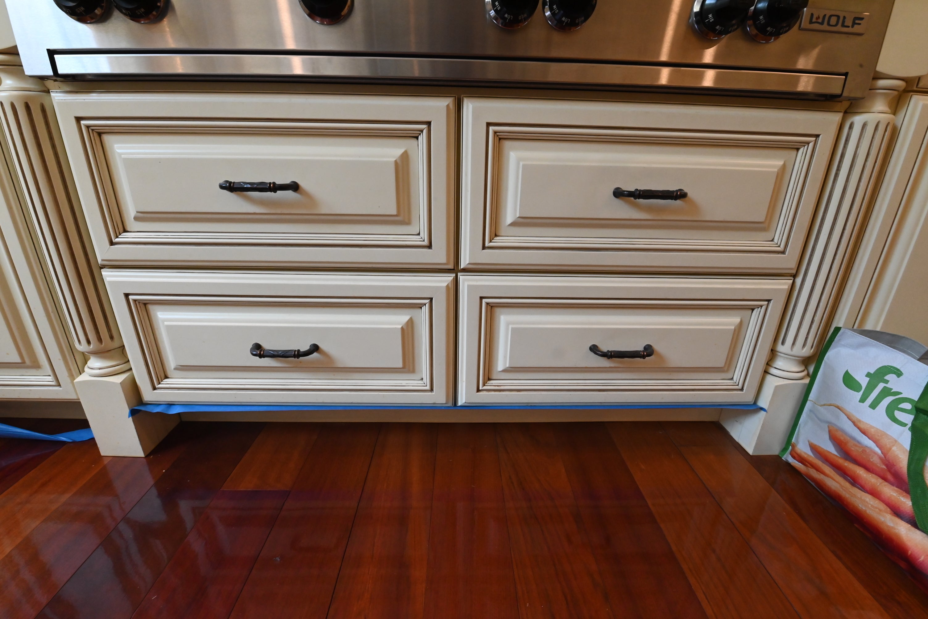 “The Ashbourne” Traditional Muted Cream Kitchen with Island & Desk Area