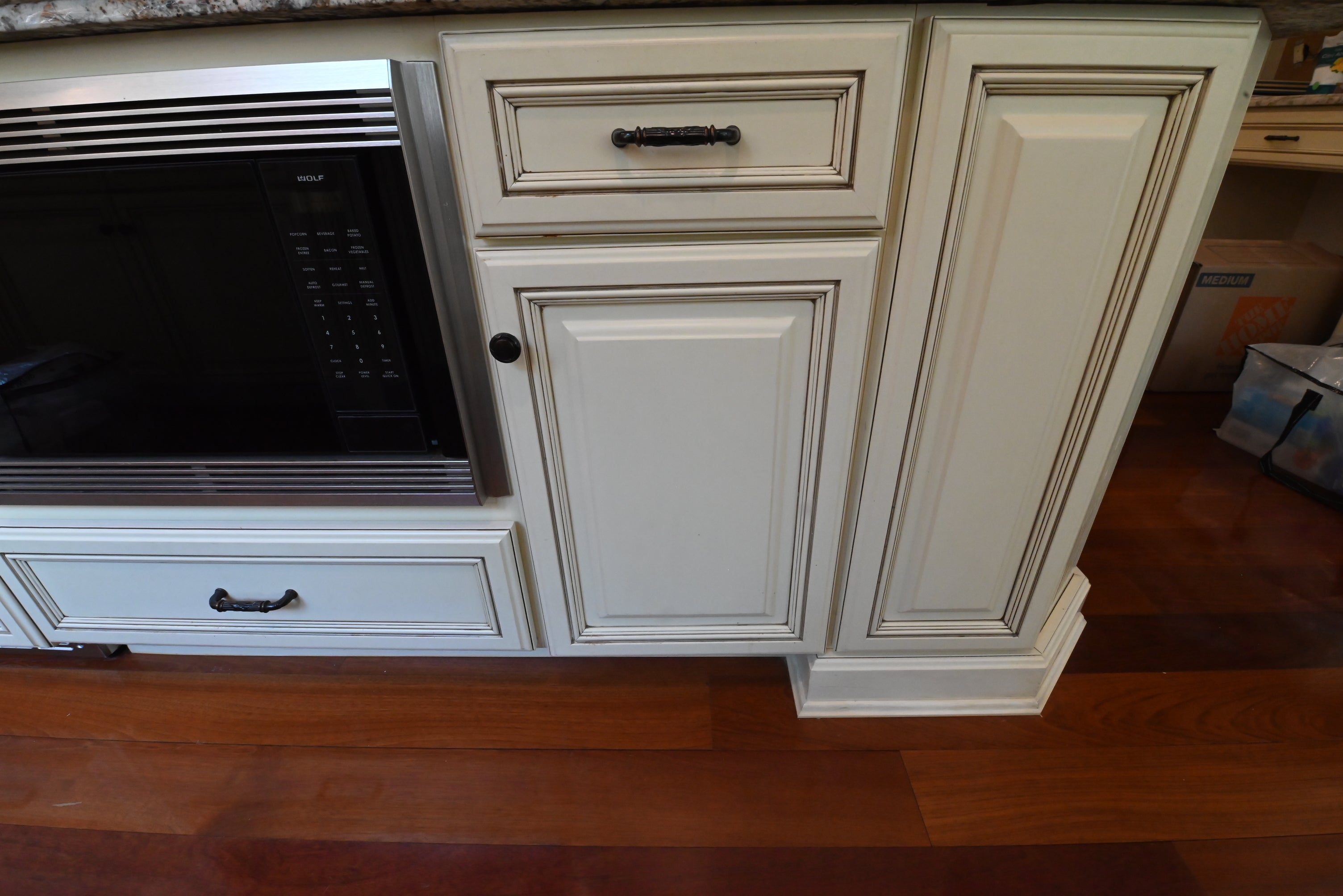 “The Ashbourne” Traditional Muted Cream Kitchen with Island & Desk Area