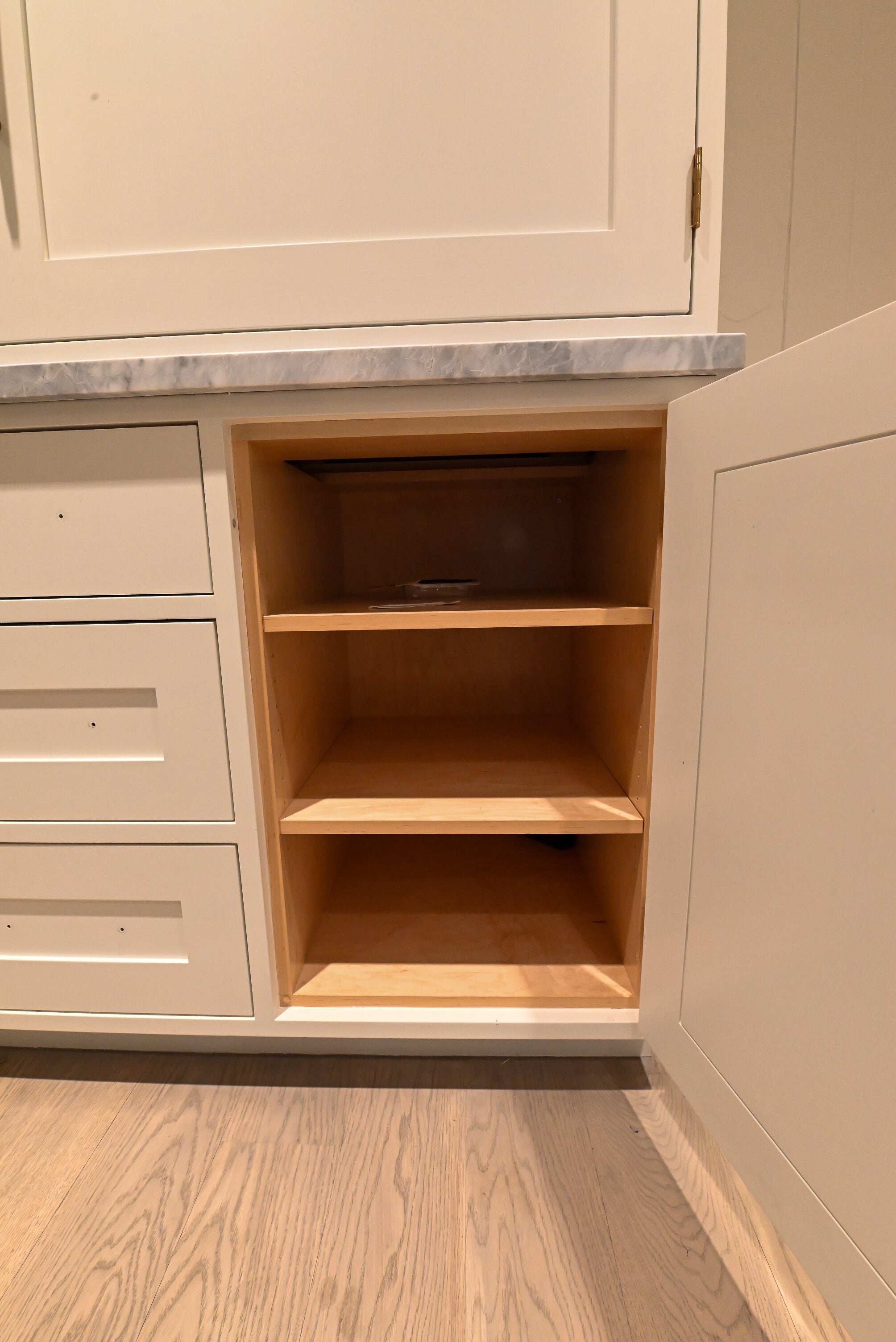 "The Windermere" Transitional White Kitchen with Island & Sub-Zero 648PROG