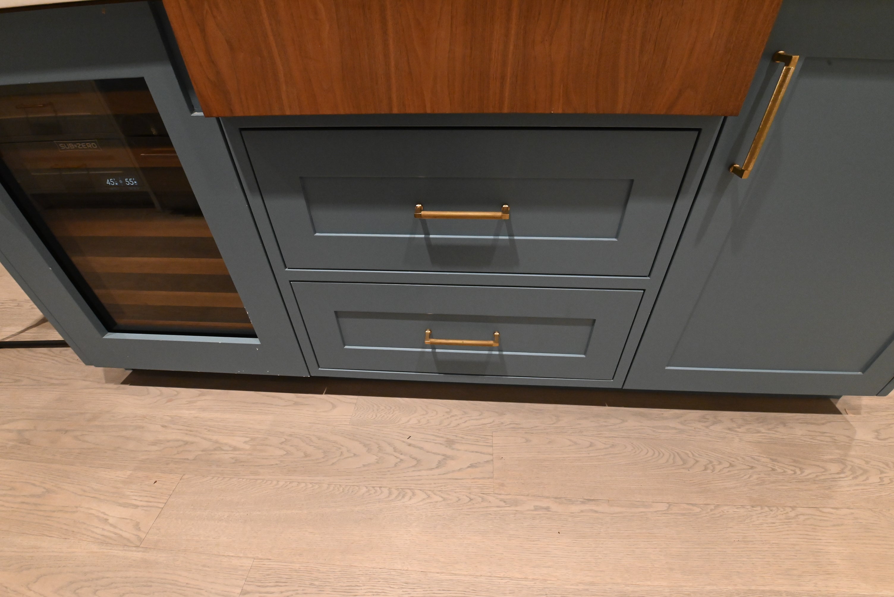 "The Windermere" Transitional White Kitchen with Island & Sub-Zero 648PROG