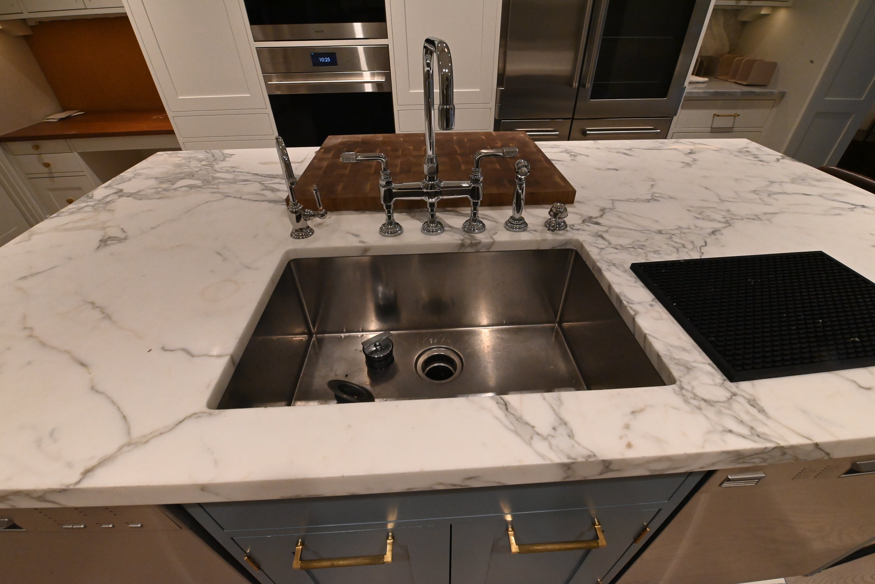 "The Windermere" Transitional White Kitchen with Island & Sub-Zero 648PROG