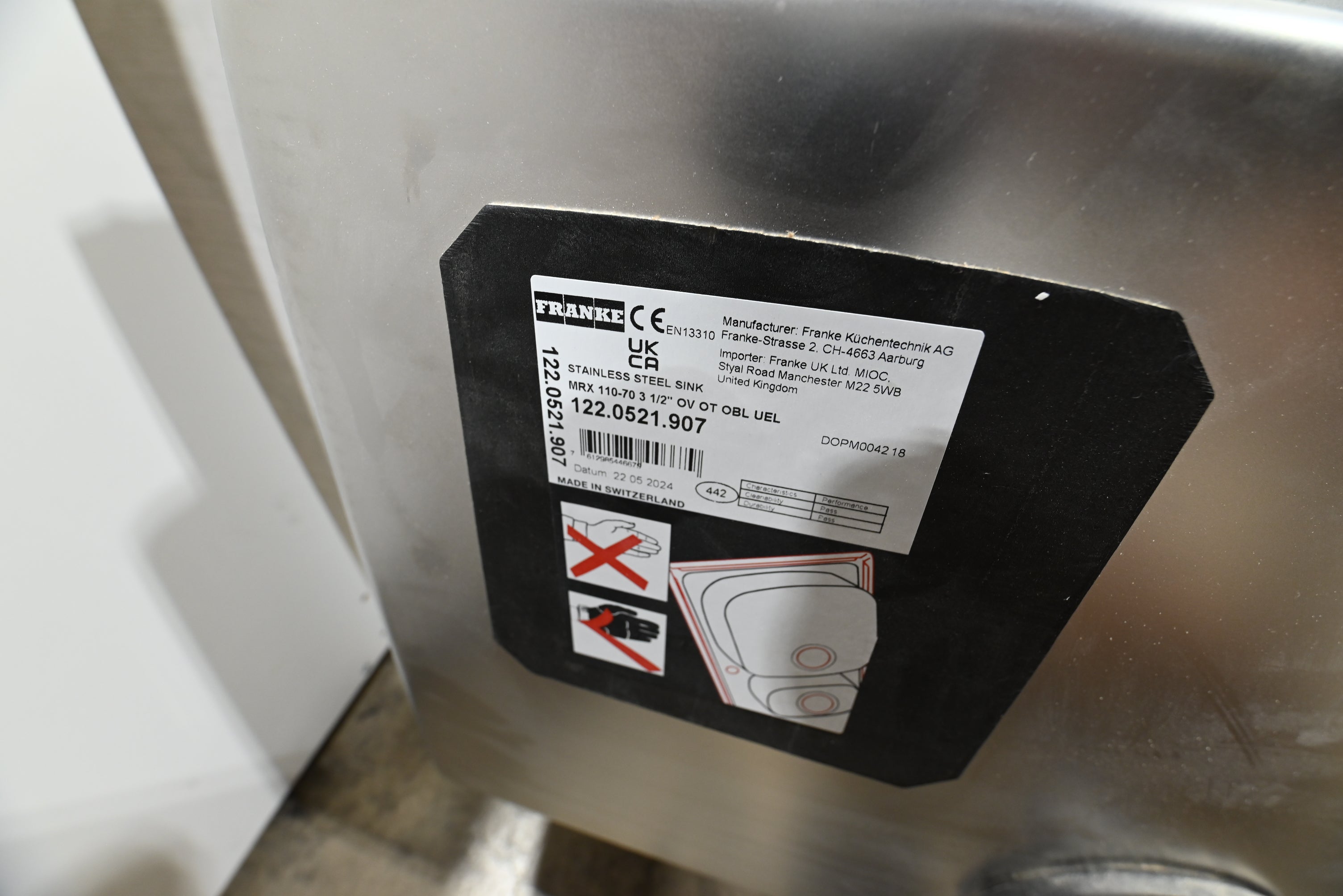 Reform Modern White Partial Kitchen Cabinets with Marble Countertop, Sink and Faucet