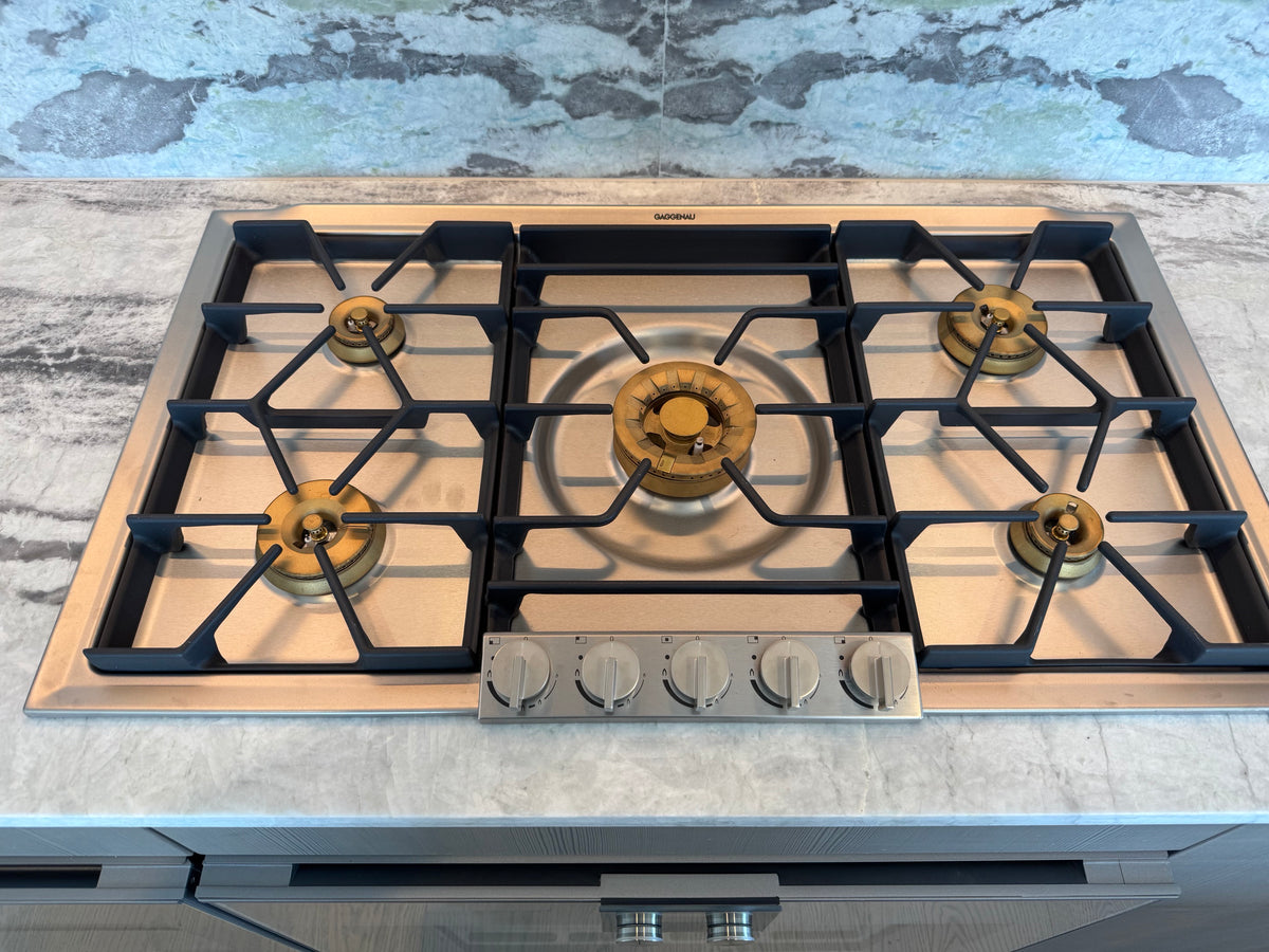 "The Tribeca" Modern Kitchen with Island & Gaggenau Appliances