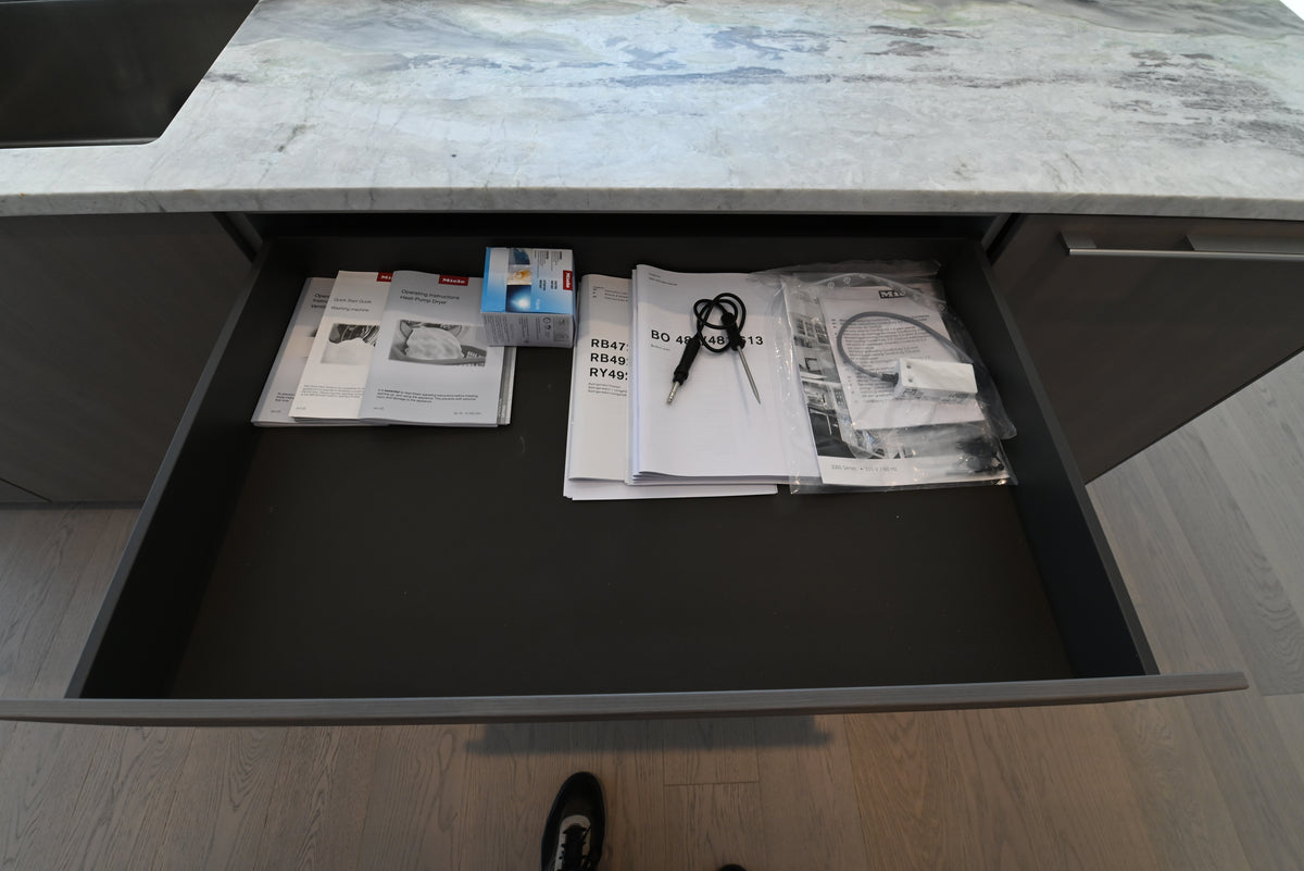 "The Tribeca" Modern Kitchen with Island & Gaggenau Appliances