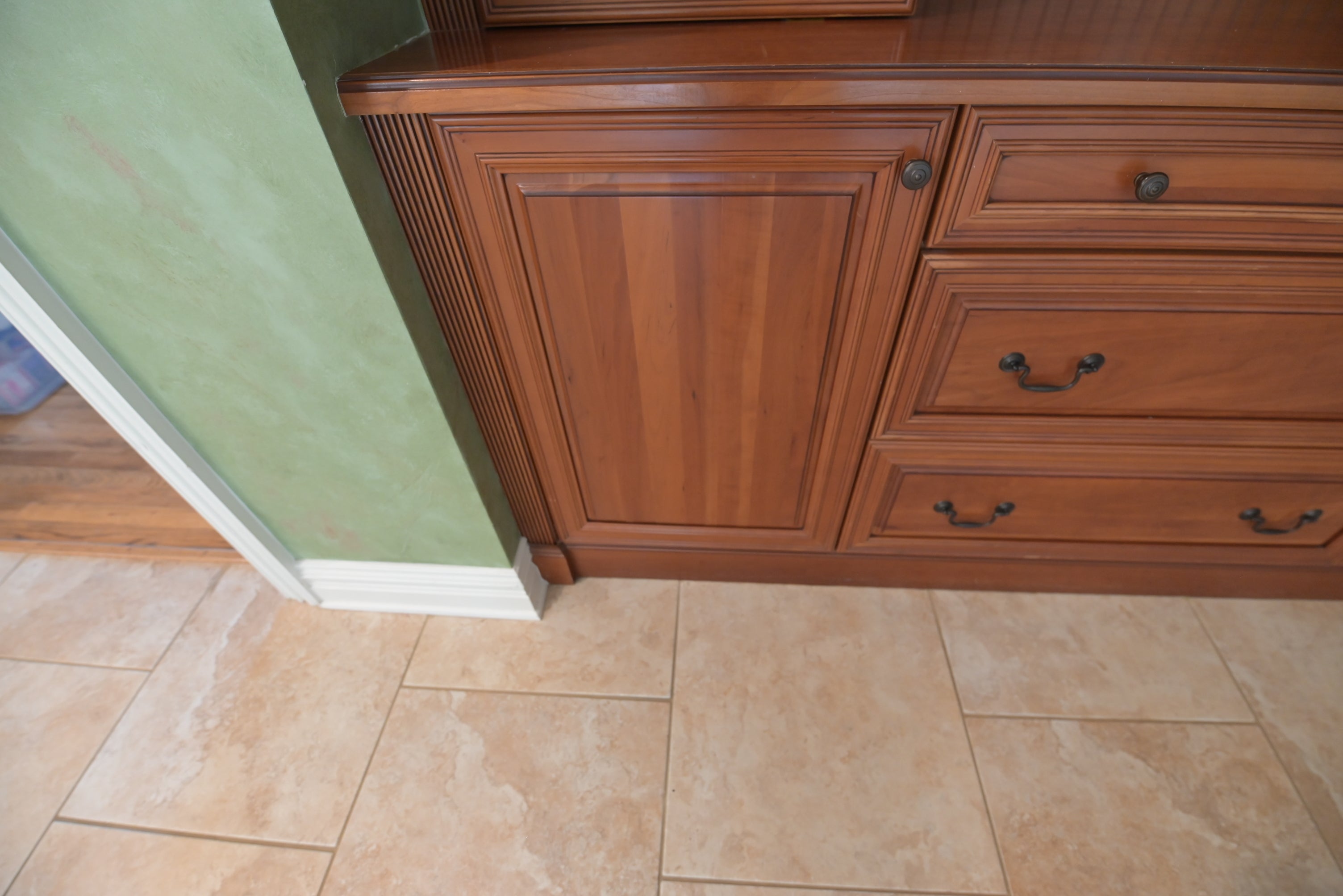 "The Oakridge" Traditional Classic Craftsman Wooden Storage Hutch