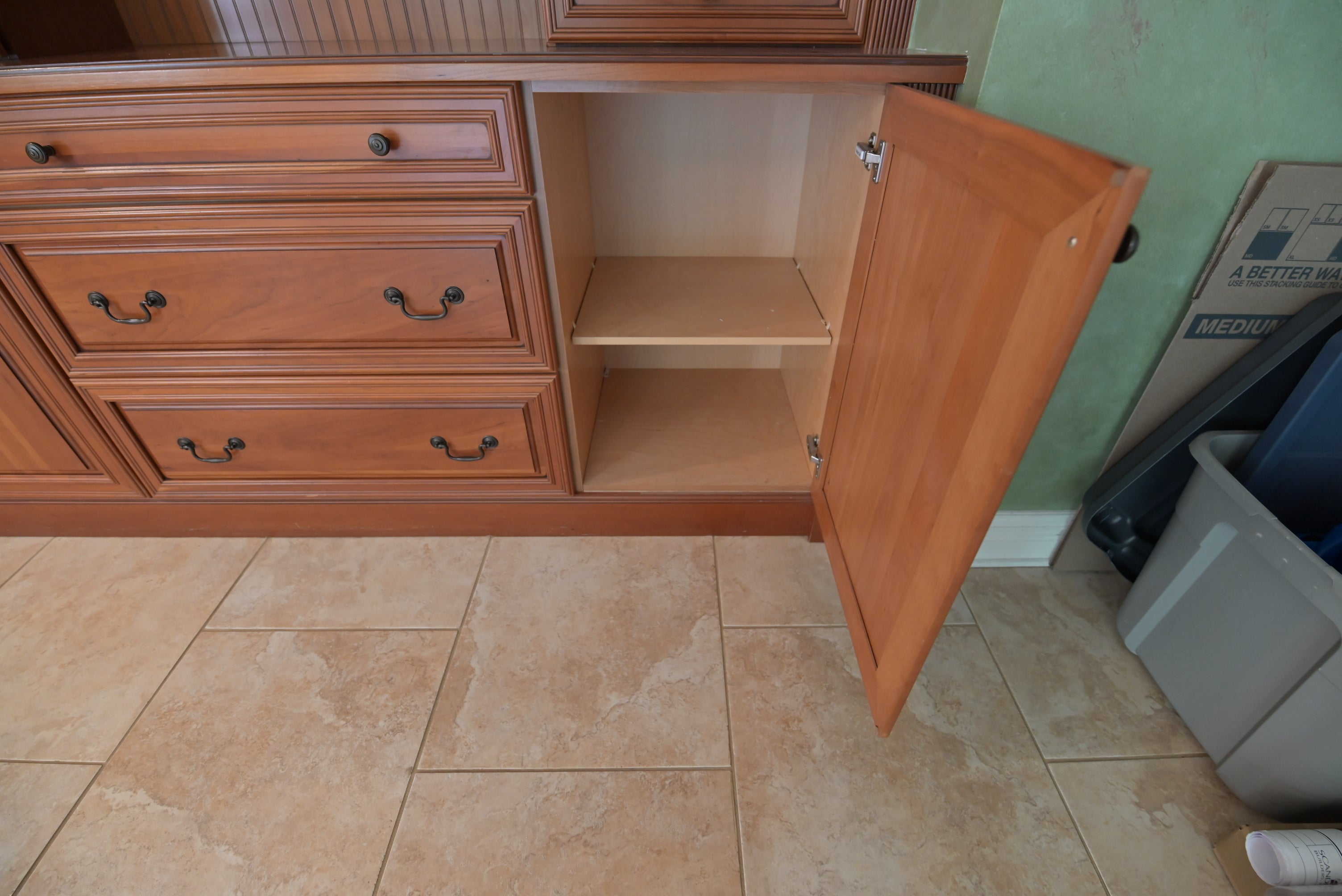 "The Oakridge" Traditional Classic Craftsman Wooden Storage Hutch