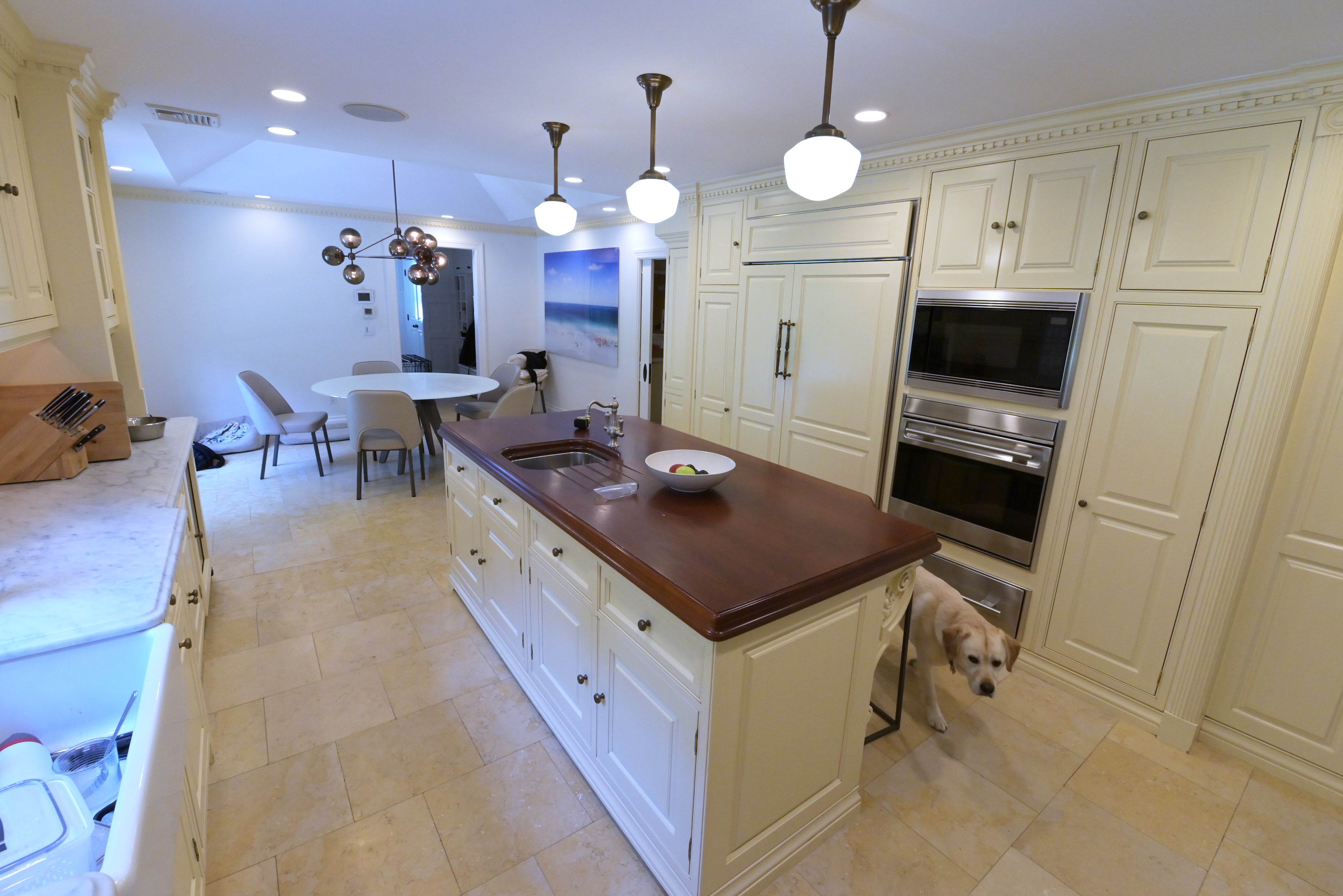 Cuisine André Julien Traditional Mannequin Cream Kitchen with Island