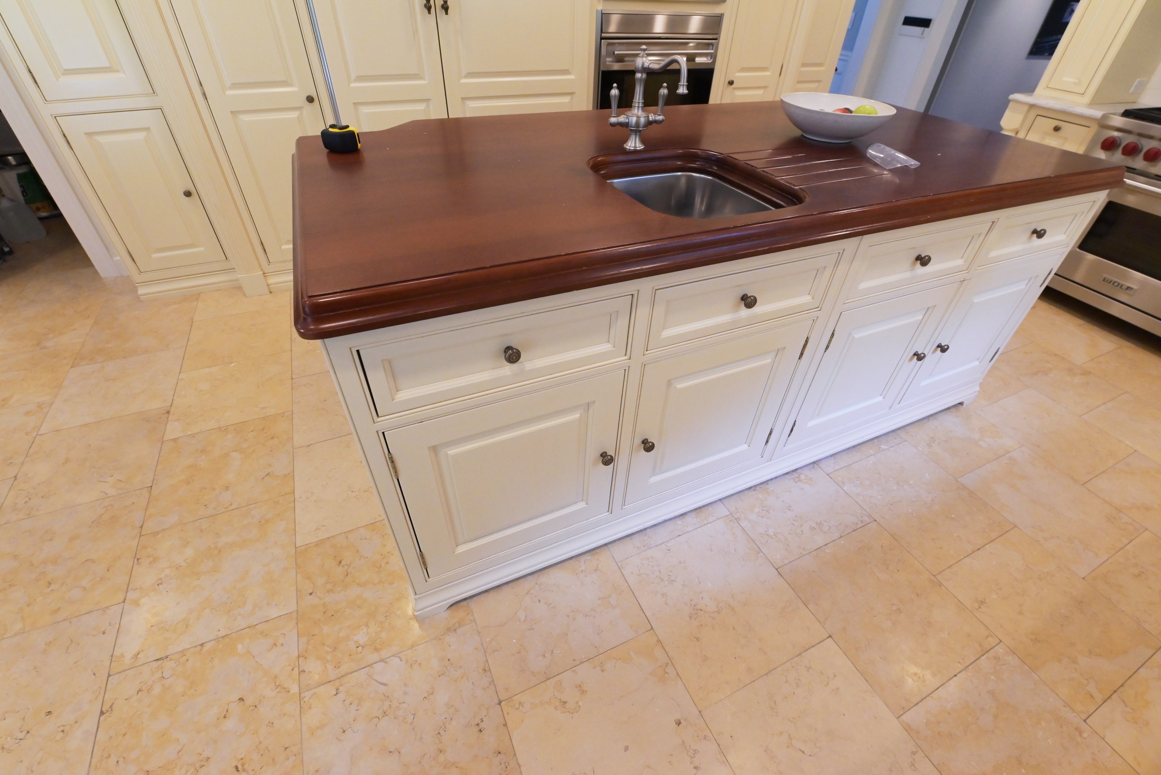 Cuisine André Julien Traditional Mannequin Cream Kitchen with Island