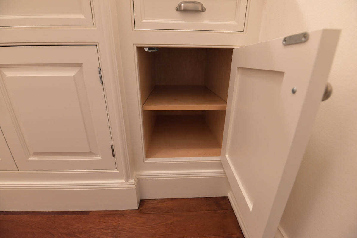 "The Sovereign" Transitional Snow White Pantry Wall