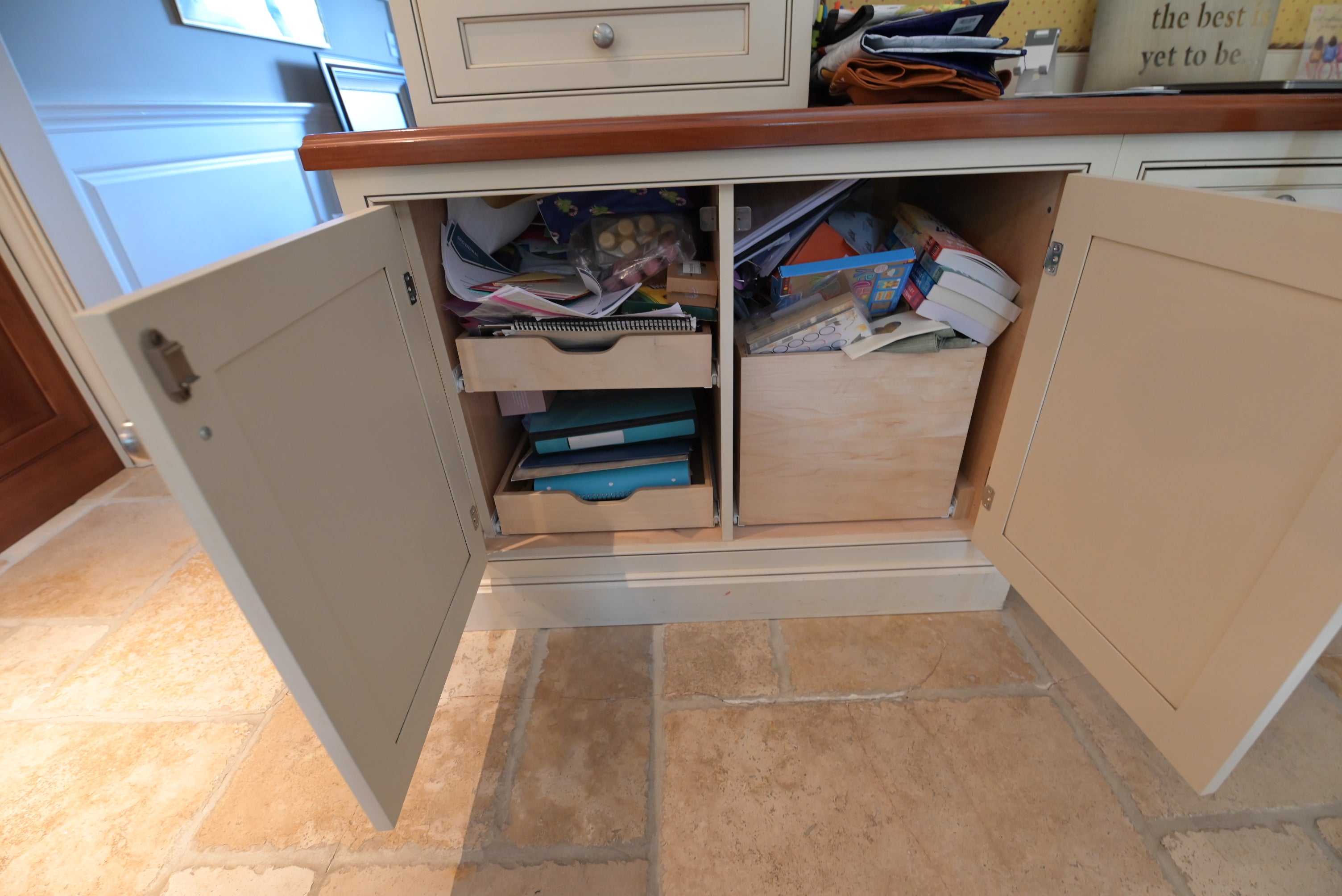 Custom Traditional Capitol White Built-In Desk