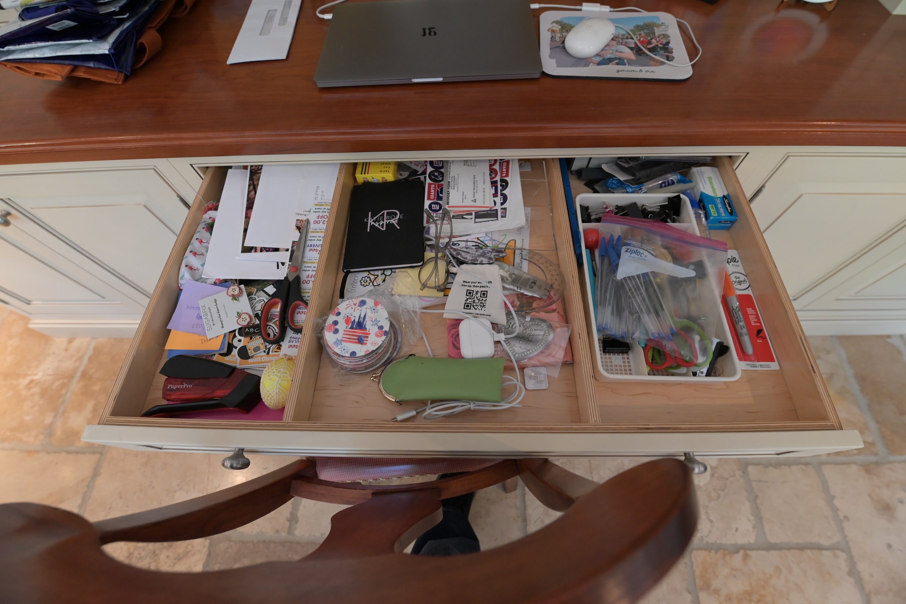 Custom Traditional Capitol White Built-In Desk