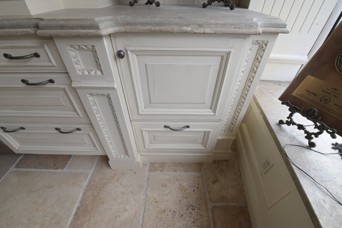 Wood-Mode Cream Froth Traditional Kitchen with Island