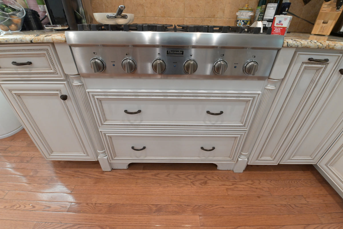 "The Chester" Traditional White Kitchen with Island, Desk Area & Appliances
