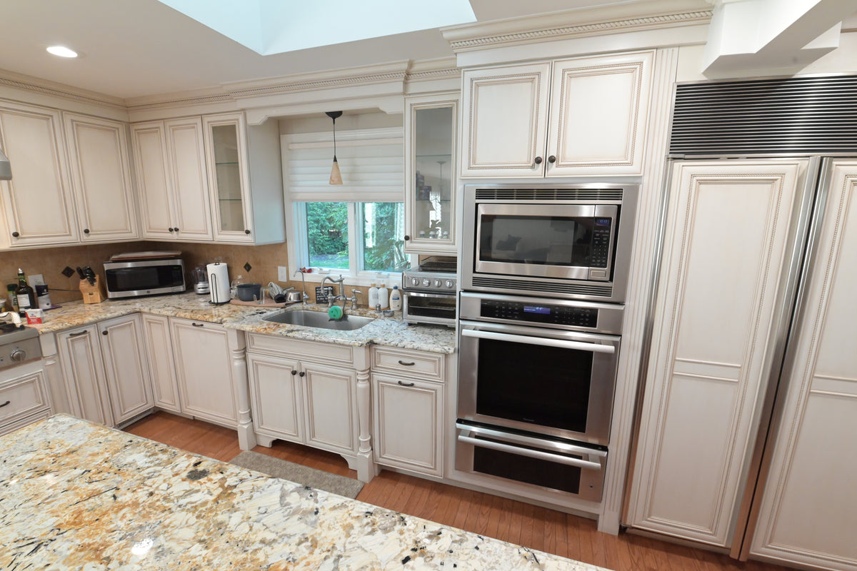 "The Chester" Traditional White Kitchen with Island, Desk Area & Appliances