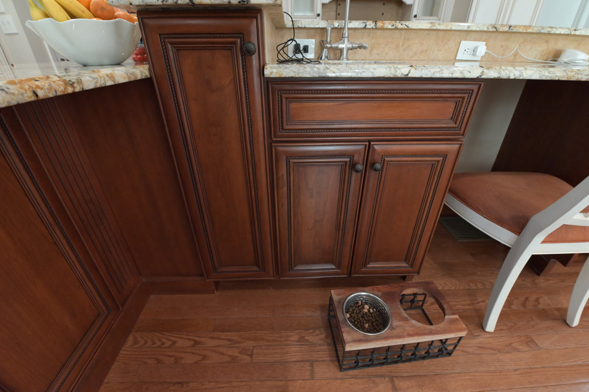 "The Chester" Traditional White Kitchen with Island, Desk Area & Appliances
