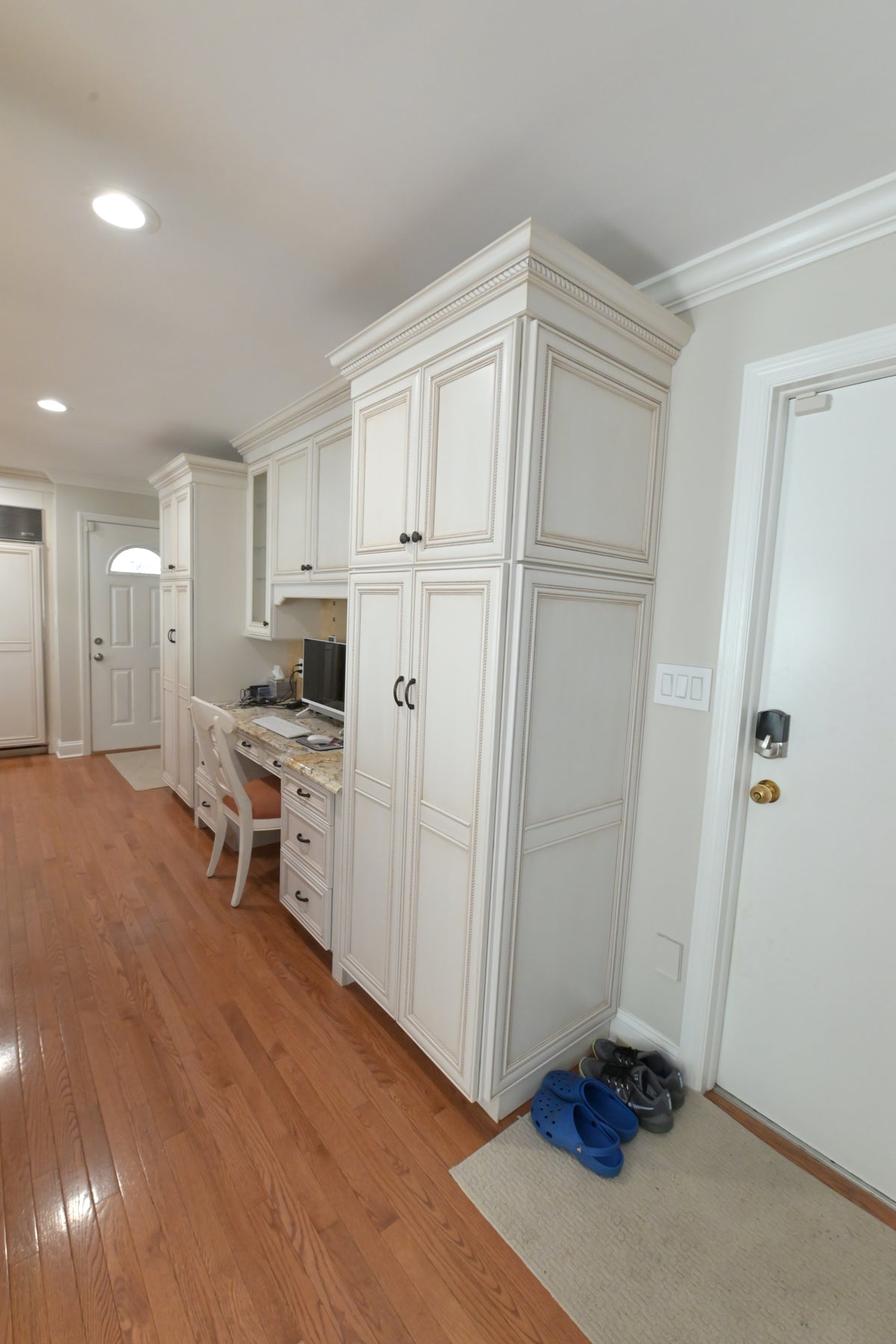 "The Chester" Traditional White Kitchen with Island, Desk Area & Appliances