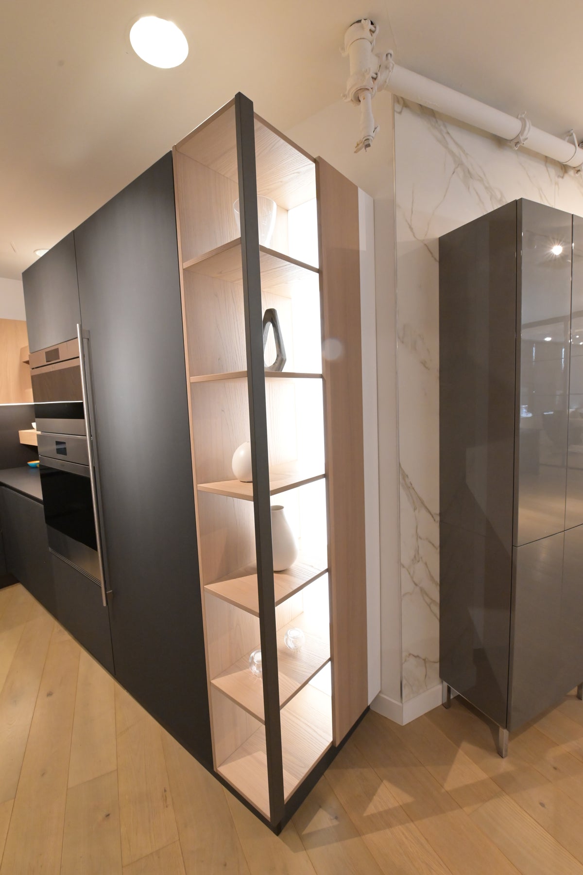 Hans Krug Modern Grey & Oak Veneer Kitchen Corner with Wolf Appliances