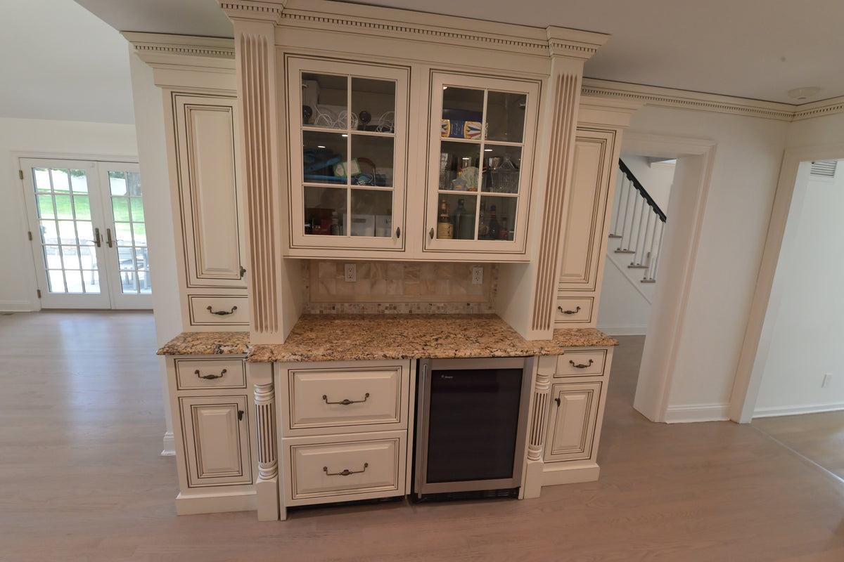 "The Montacute" Traditional Off White Kitchen with Wood Island & Appliances