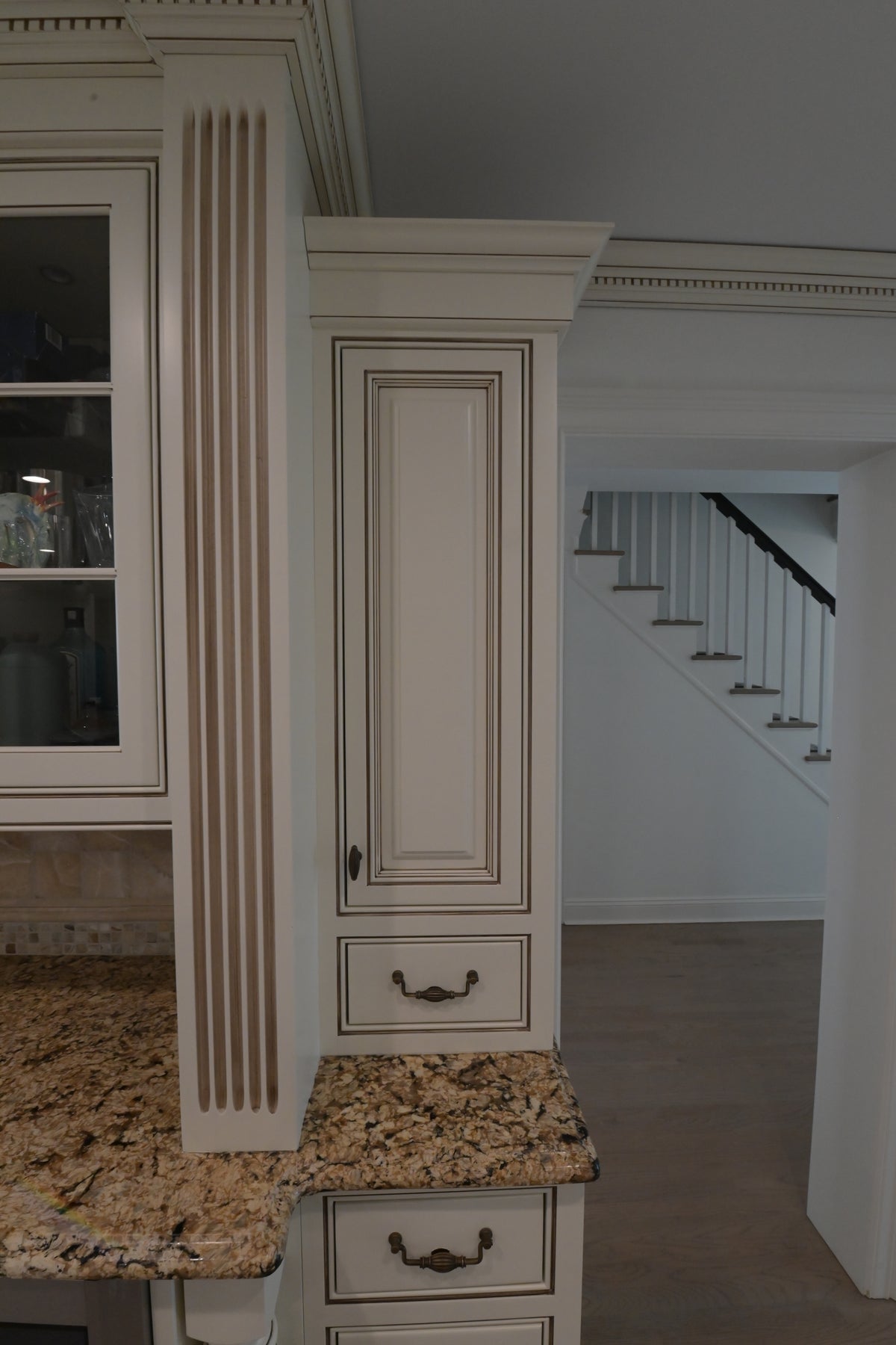 "The Montacute" Traditional Off White Kitchen with Wood Island & Appliances
