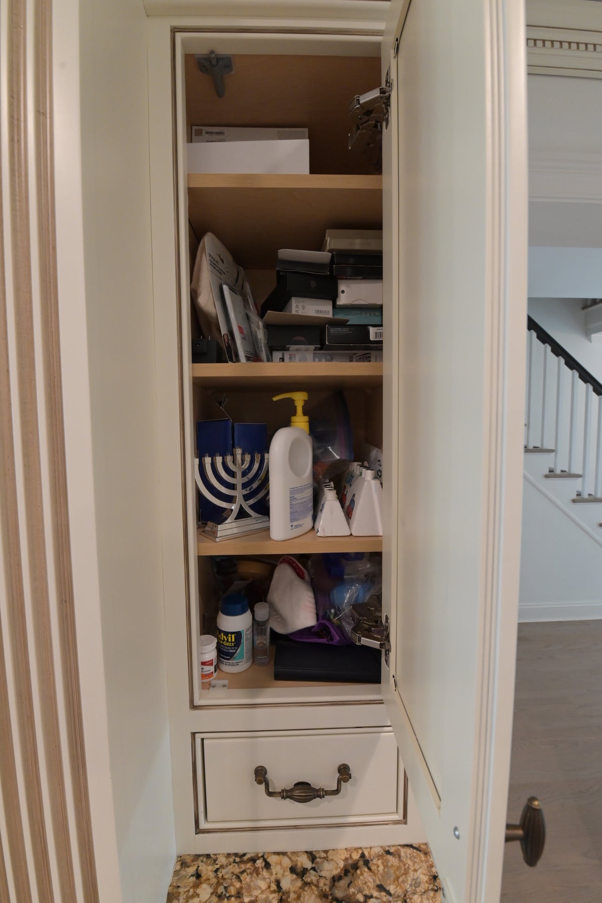 "The Montacute" Traditional Off White Kitchen with Wood Island & Appliances