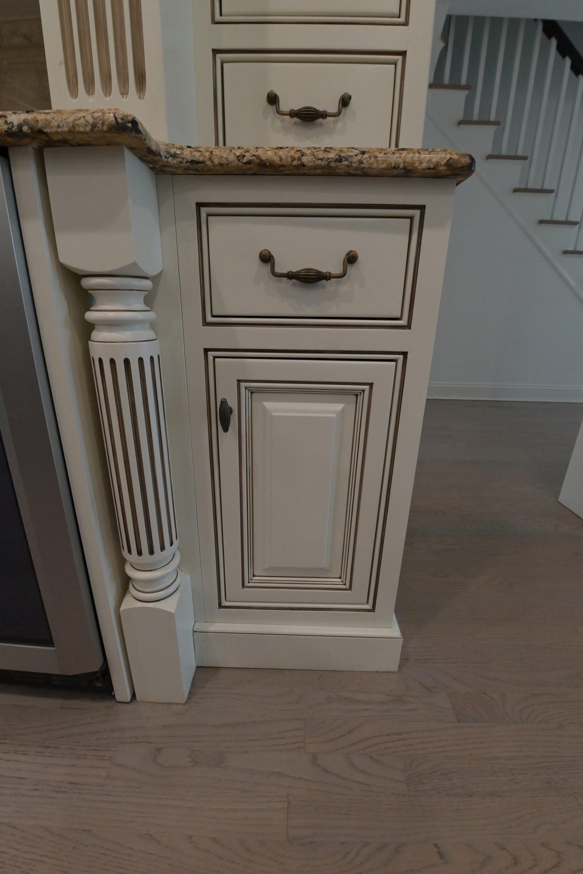 "The Montacute" Traditional Off White Kitchen with Wood Island & Appliances