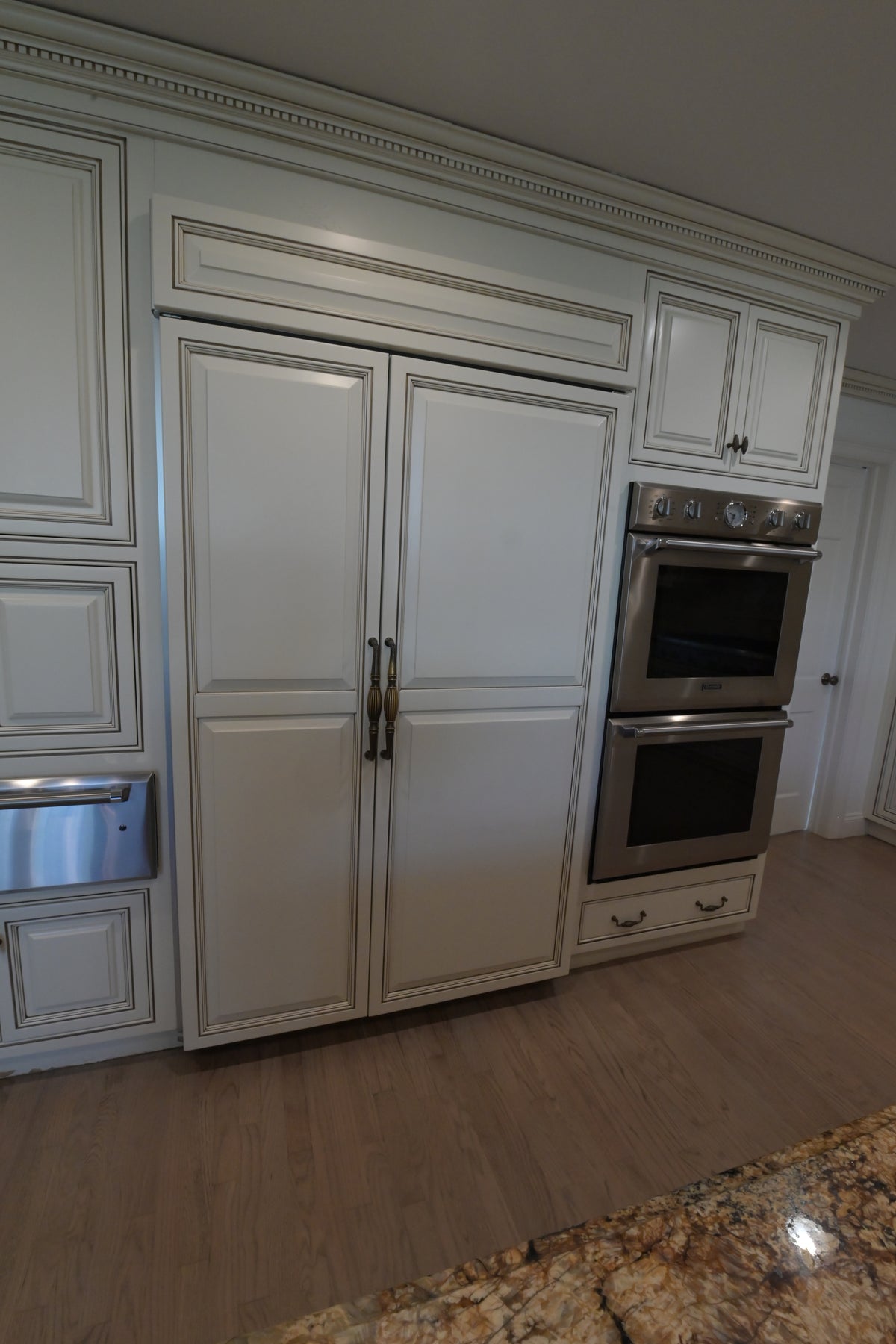 "The Montacute" Traditional Off White Kitchen with Wood Island & Appliances