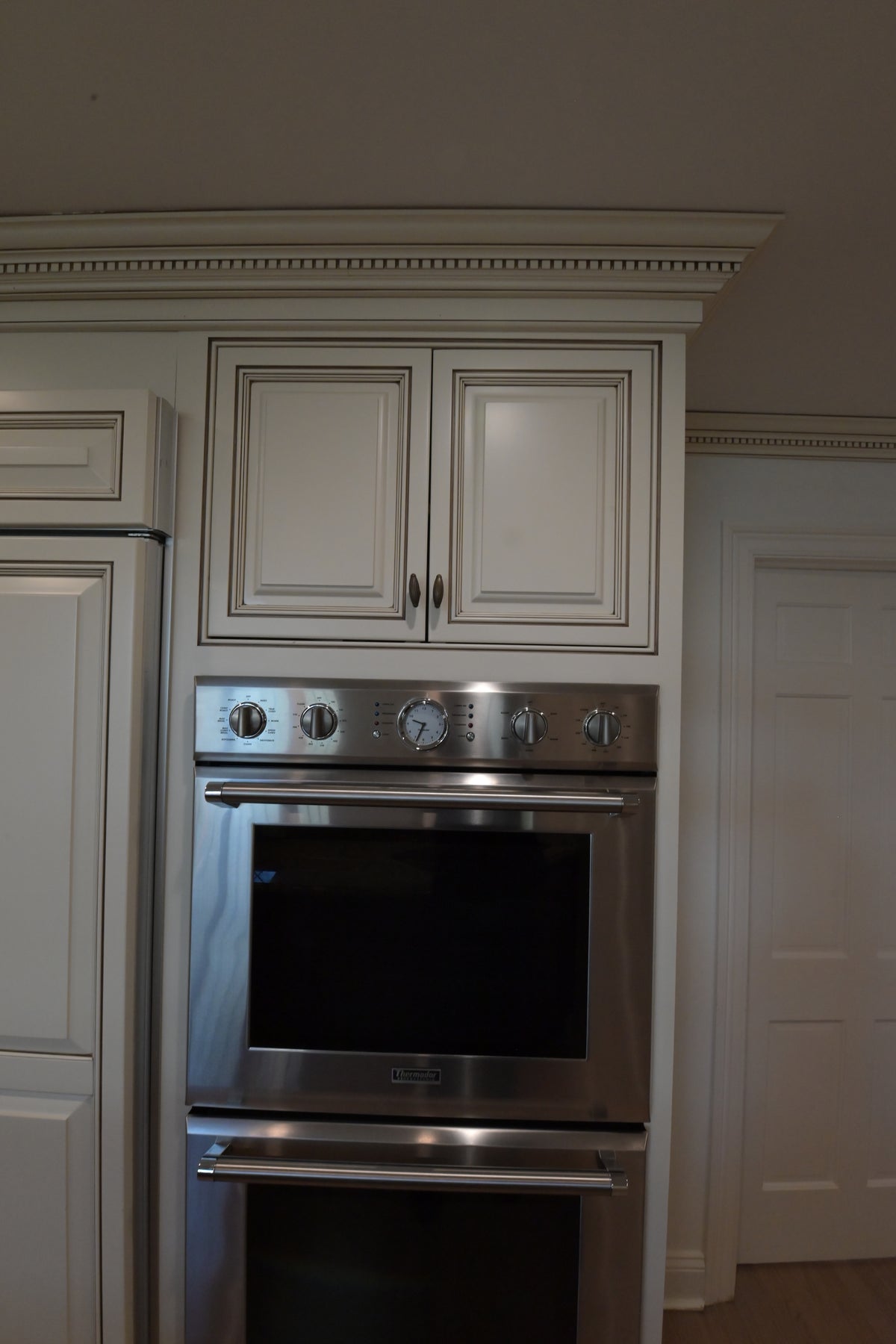 "The Montacute" Traditional Off White Kitchen with Wood Island & Appliances
