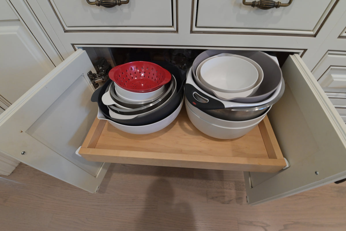 "The Montacute" Traditional Off White Kitchen with Wood Island & Appliances