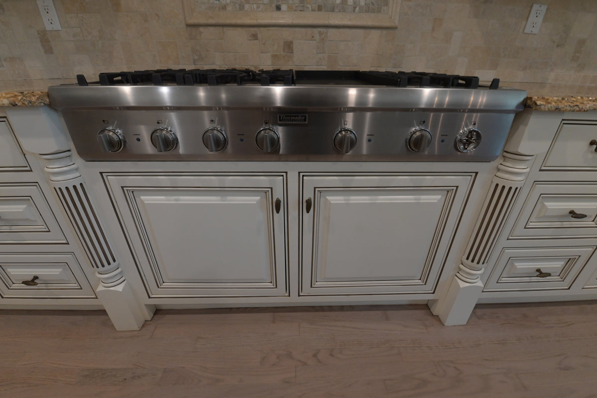 "The Montacute" Traditional Off White Kitchen with Wood Island & Appliances
