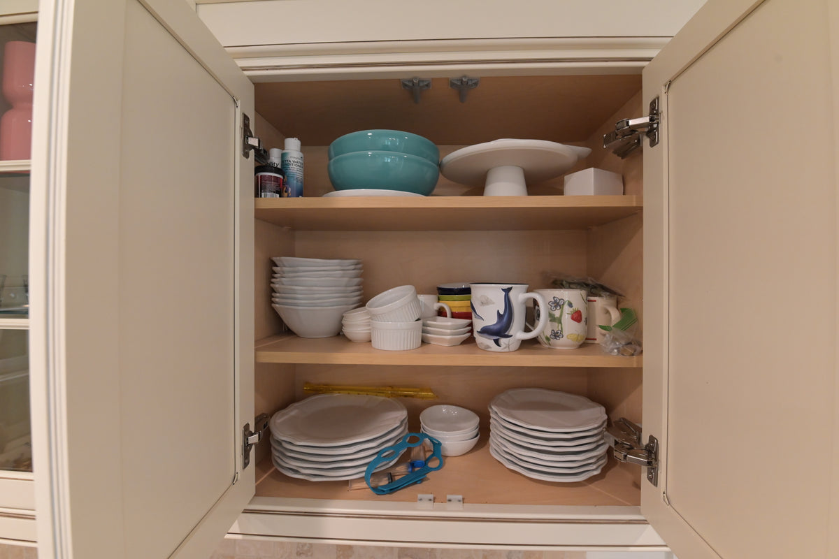"The Montacute" Traditional Off White Kitchen with Wood Island & Appliances