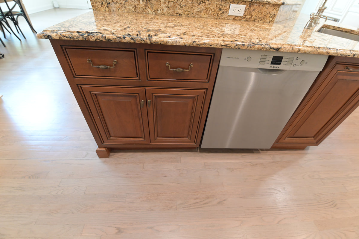 "The Montacute" Traditional Off White Kitchen with Wood Island & Appliances