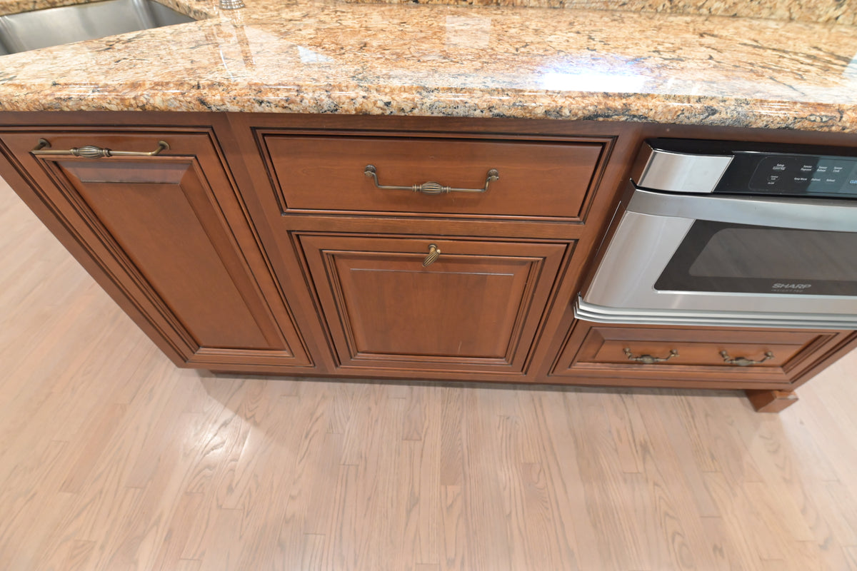 "The Montacute" Traditional Off White Kitchen with Wood Island & Appliances